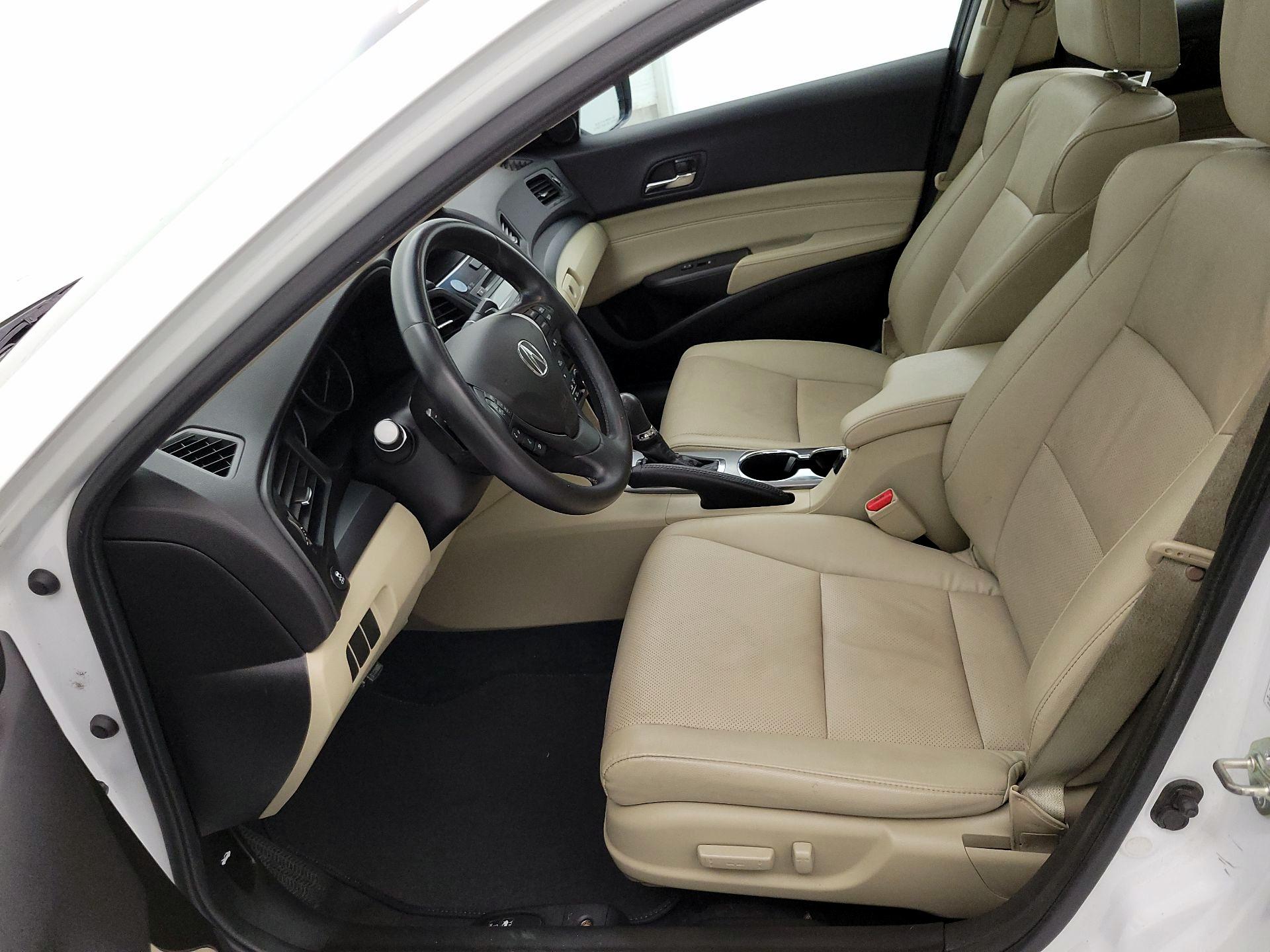 Thumbnail: 2015 Acura ILX - 11