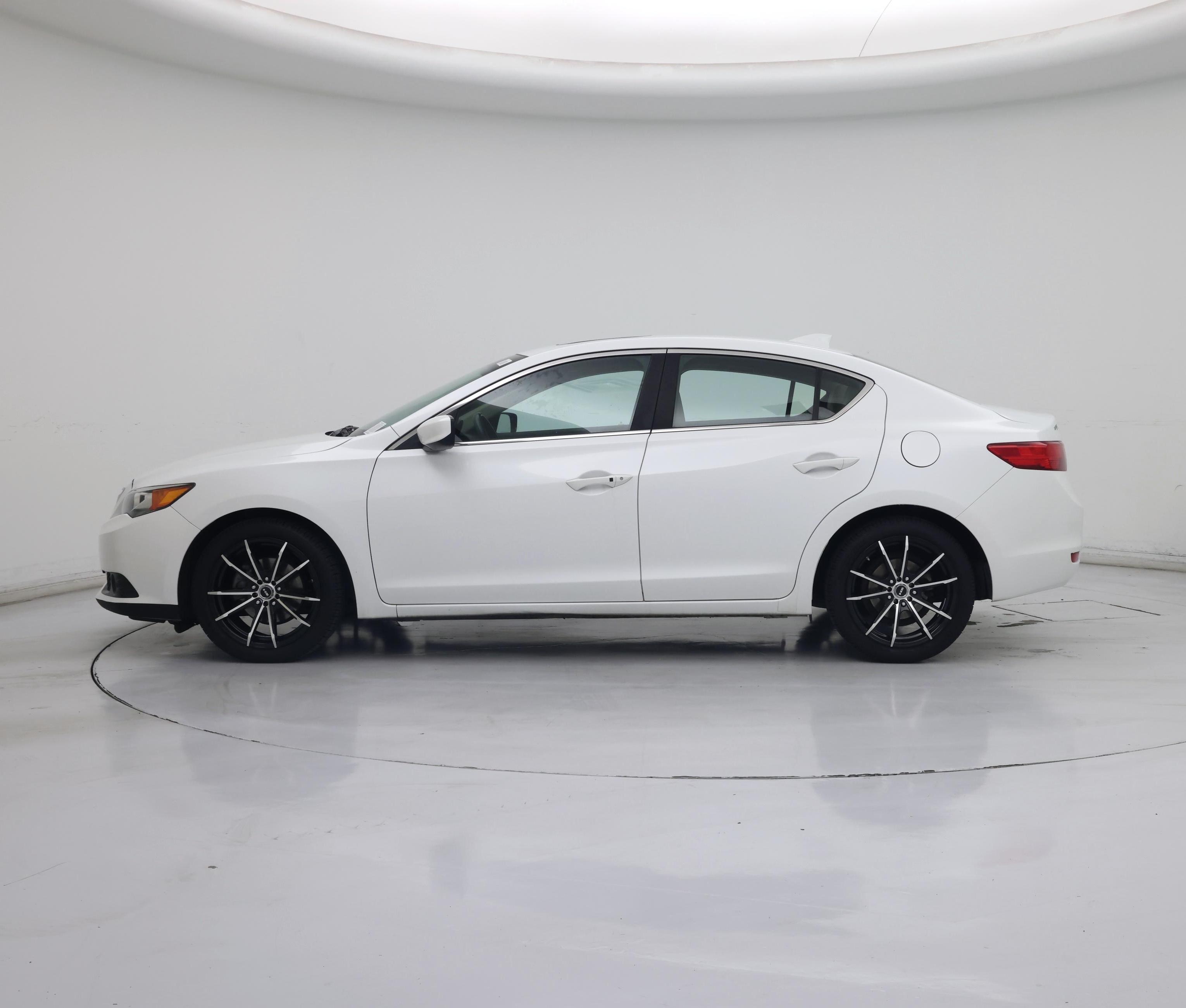 Thumbnail: 2015 Acura ILX - 3