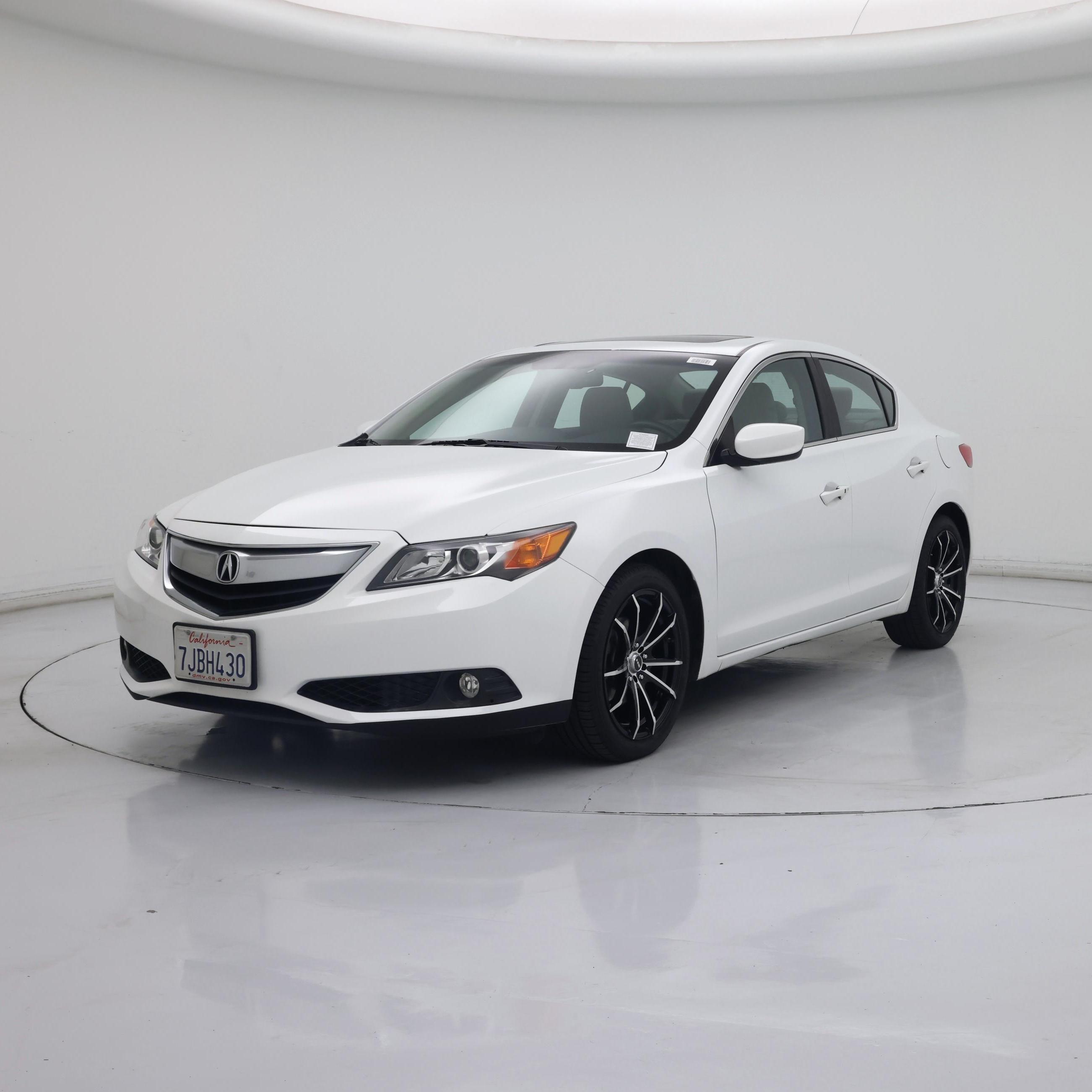 Thumbnail: 2015 Acura ILX - 4