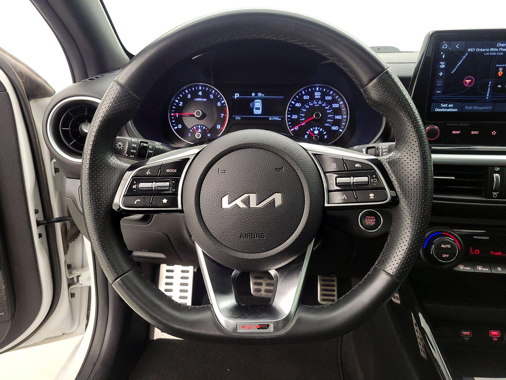 Thumbnail: 2022 Kia Forte - 10