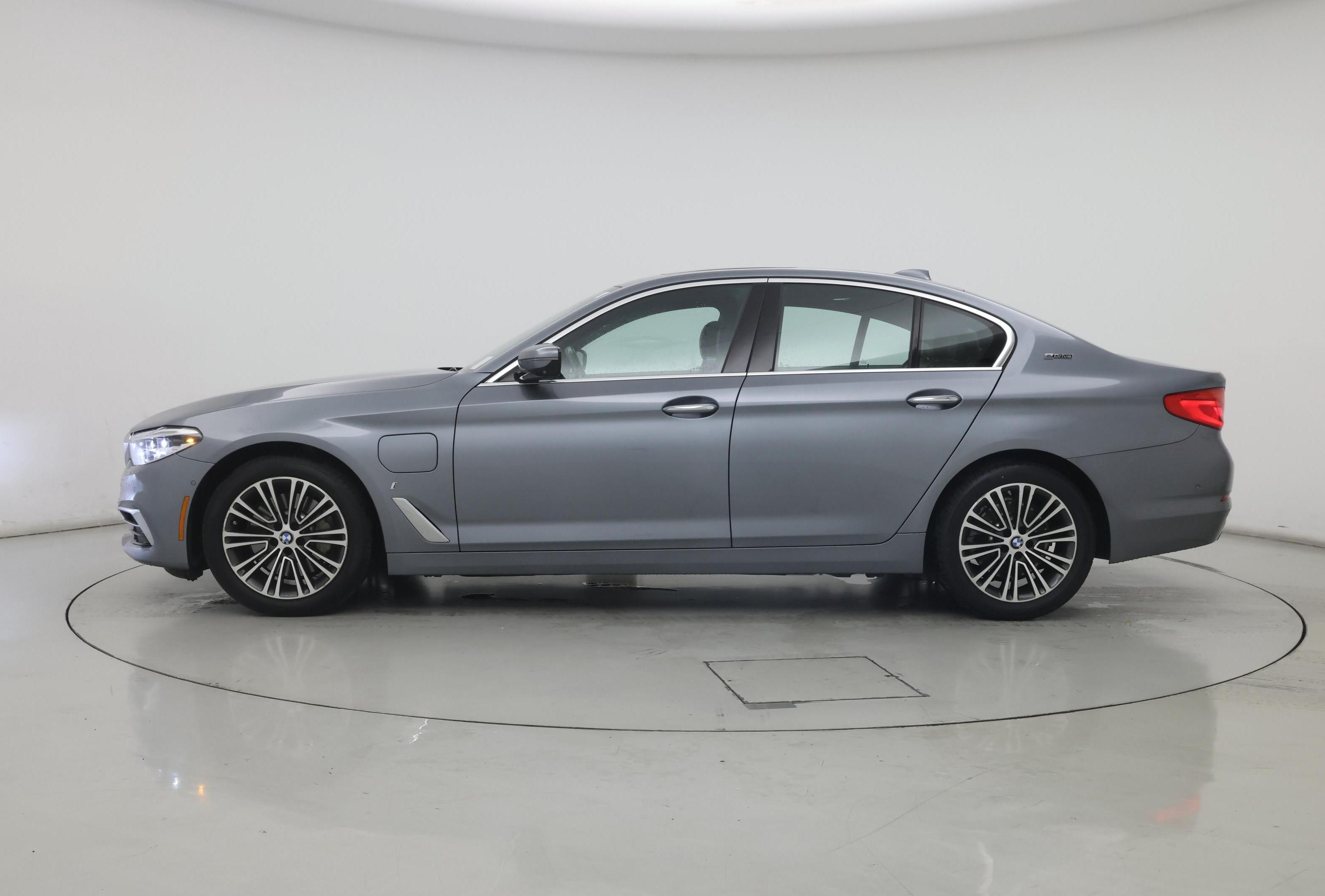 Thumbnail: 2018 BMW 5 Series - 3