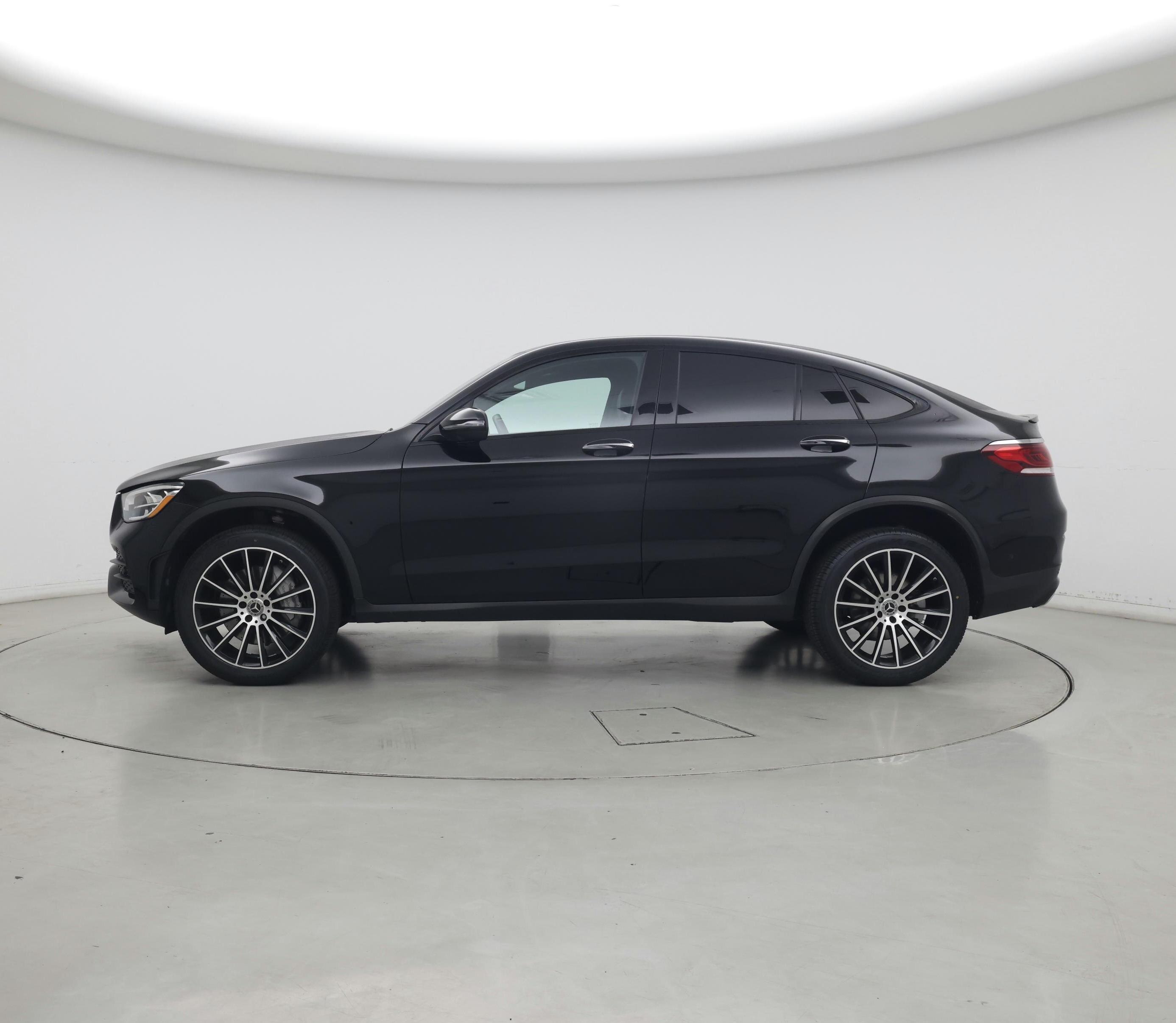 Thumbnail: 2023 Mercedes-Benz GLC - 3