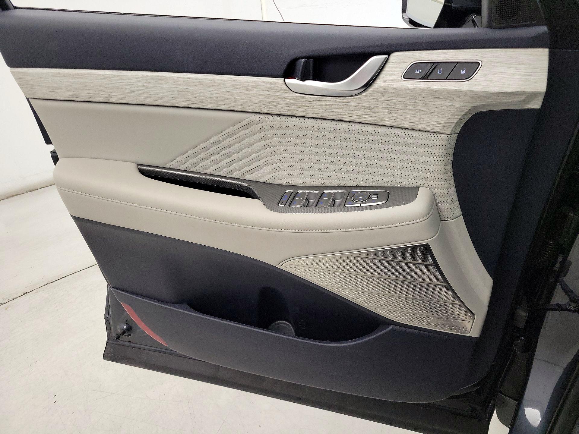 Thumbnail: 2024 Hyundai Palisade - 12