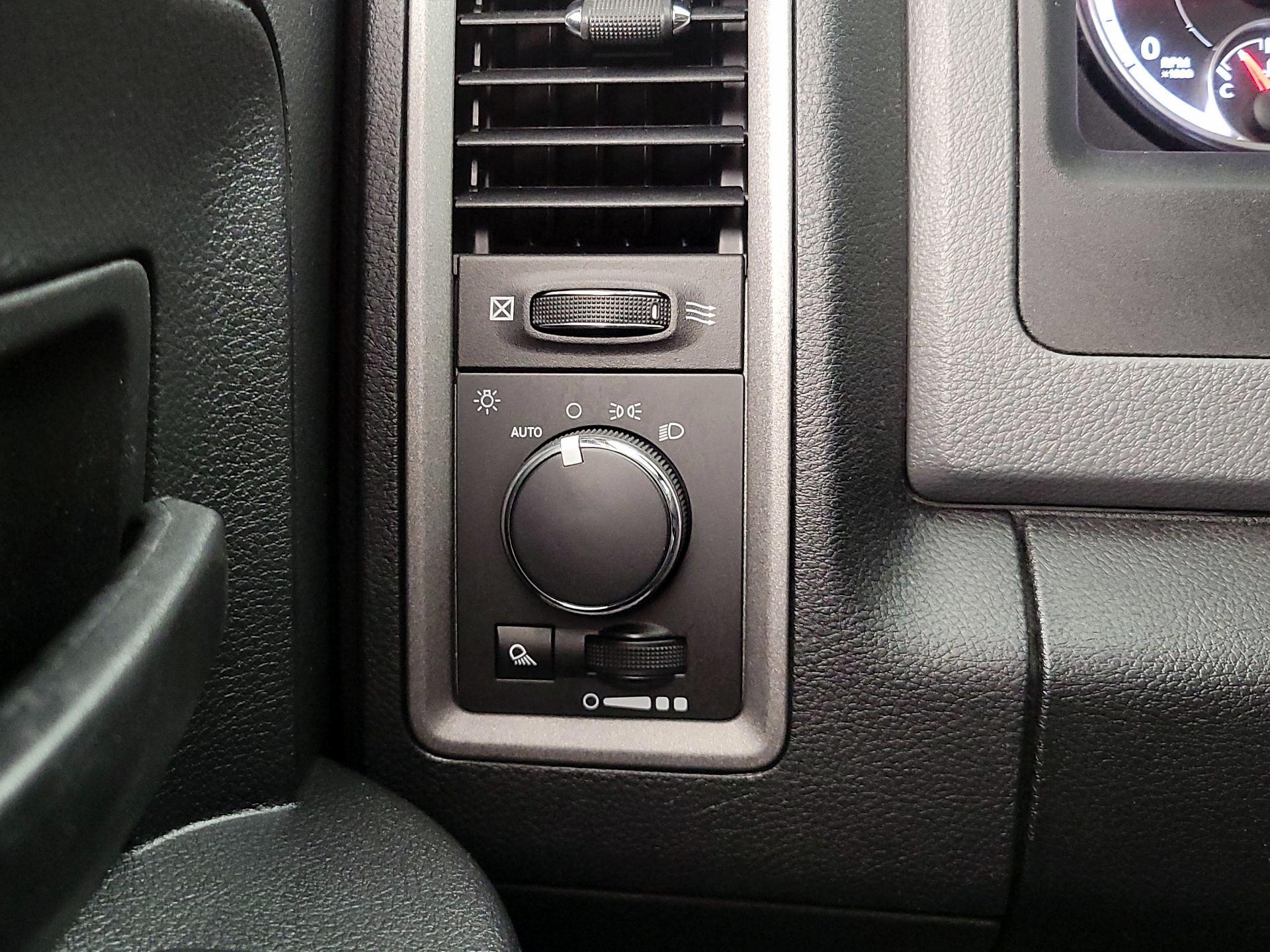 Thumbnail: 2016 RAM 1500 - 13