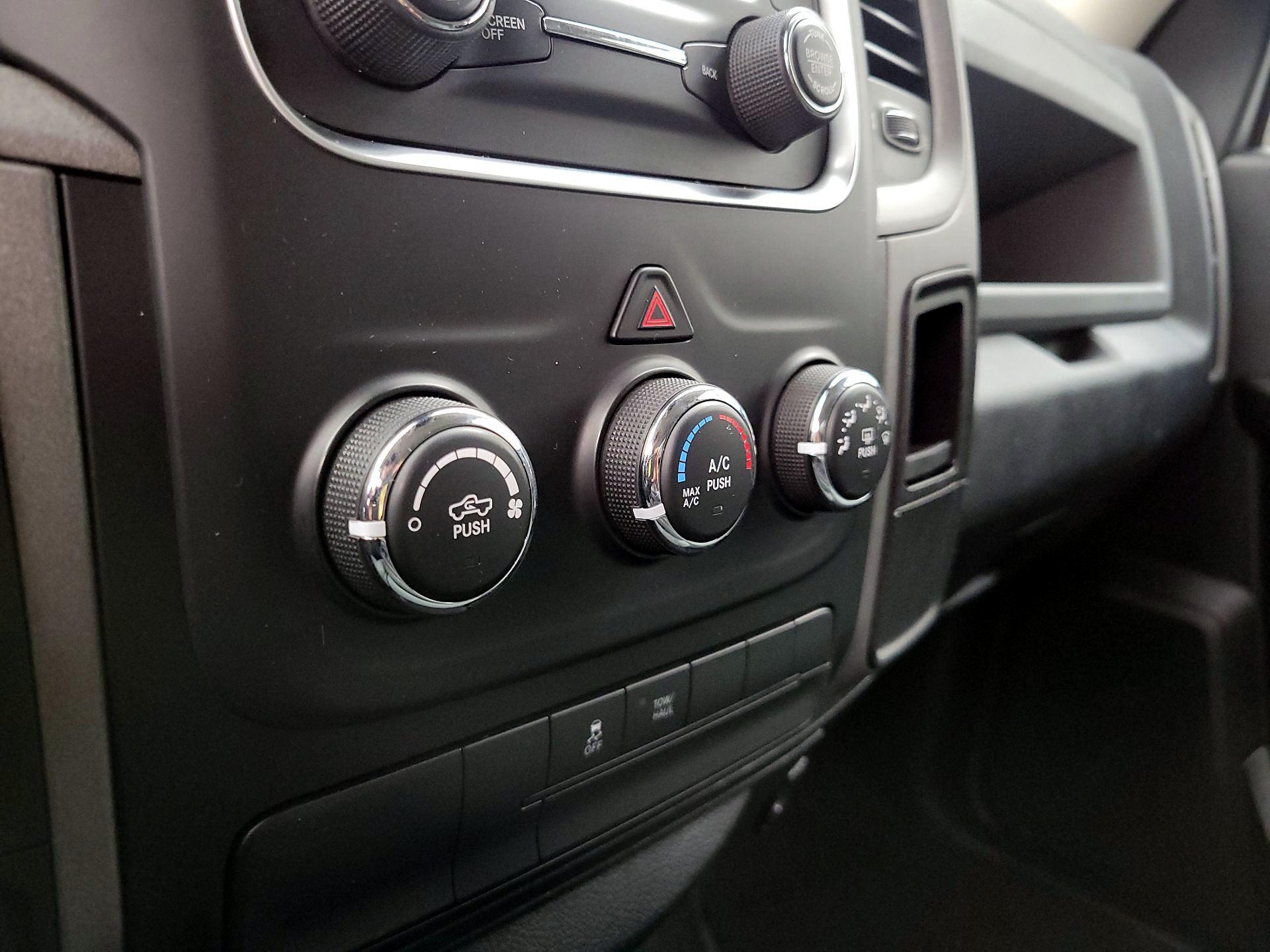 Thumbnail: 2016 RAM 1500 - 16