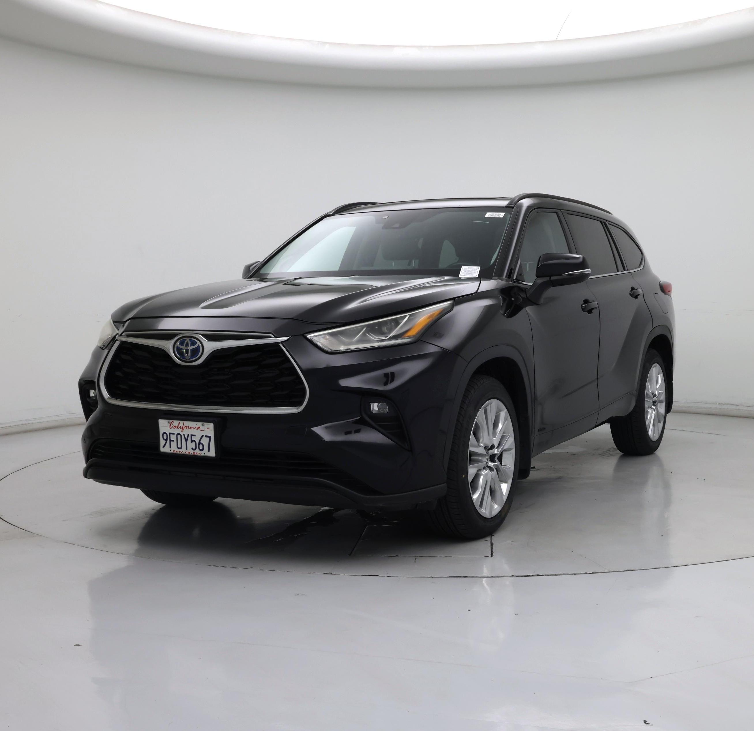 Thumbnail: 2023 Toyota Highlander - 4