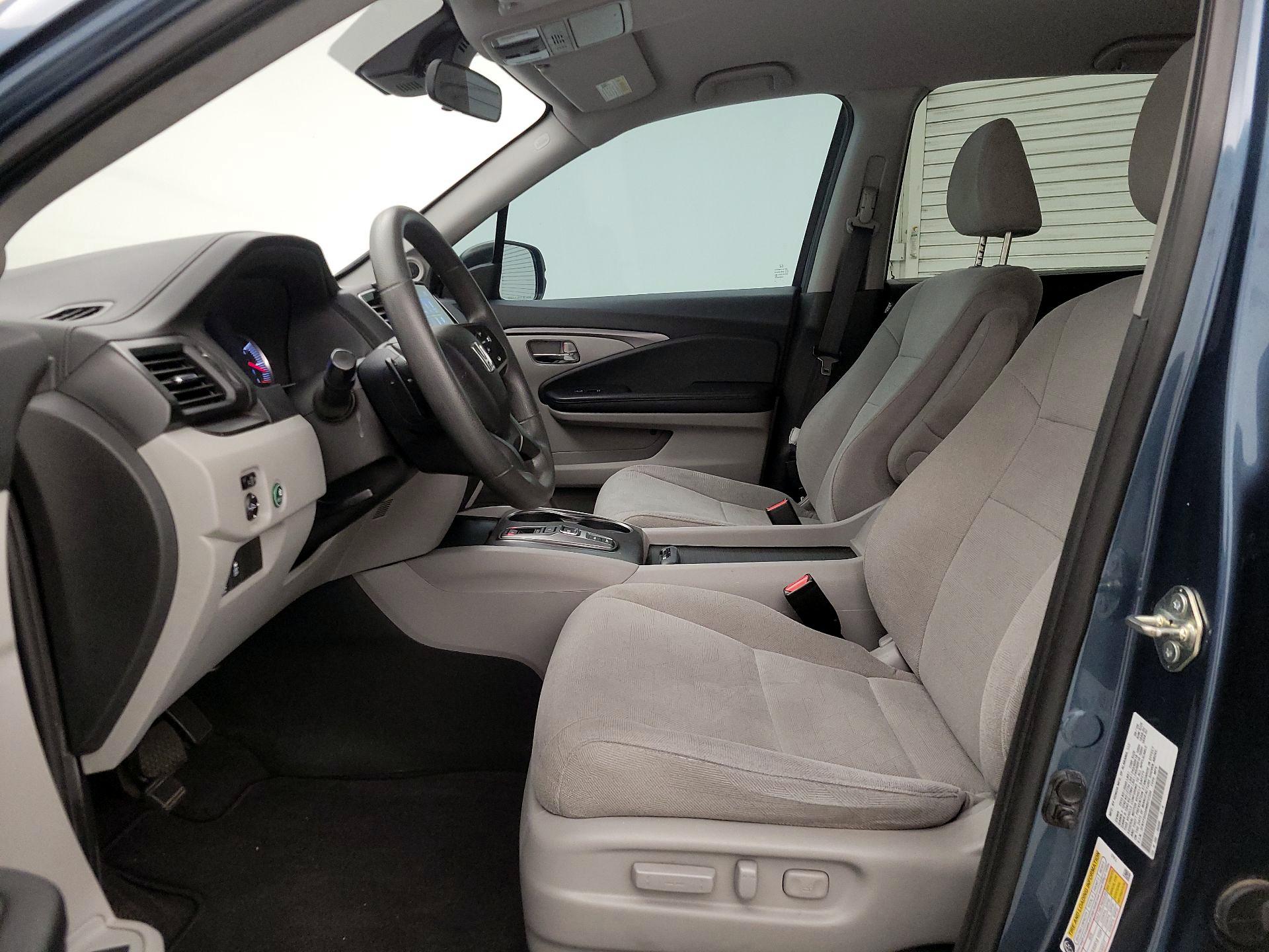 Thumbnail: 2021 Honda Pilot - 11