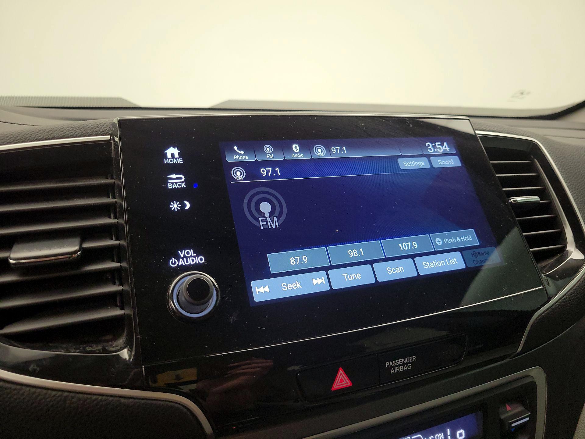 Thumbnail: 2021 Honda Pilot - 15