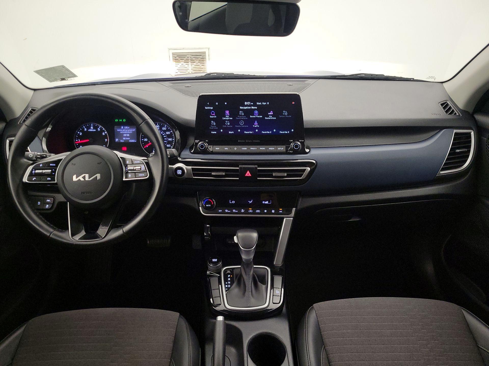 Thumbnail: 2022 Kia Seltos - 9