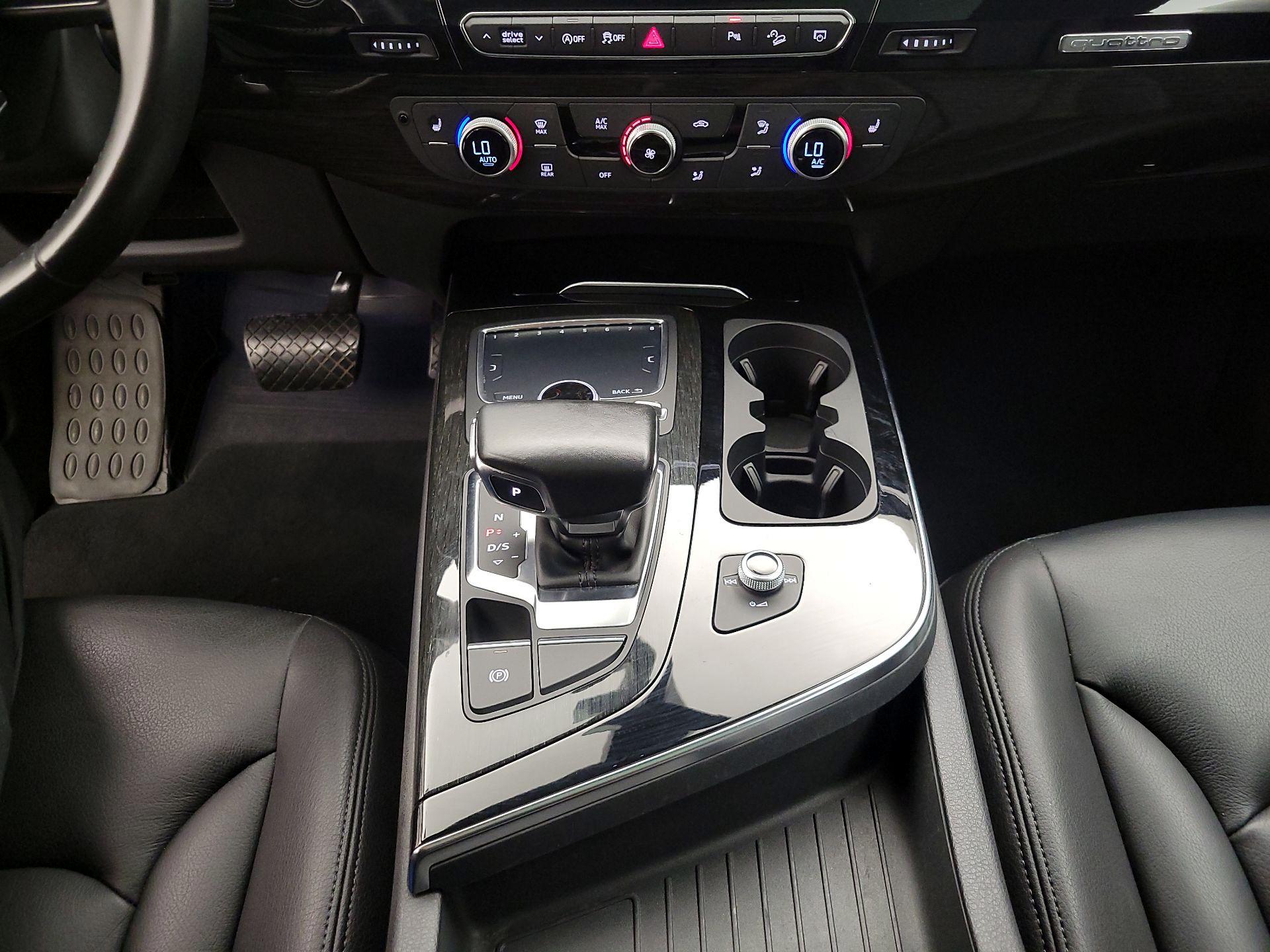 Thumbnail: 2018 Audi Q7 - 17