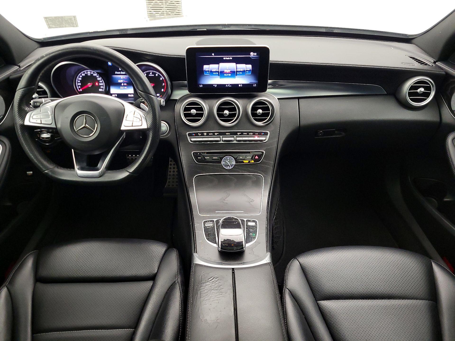 Thumbnail: 2015 Mercedes-Benz C-Class - 9