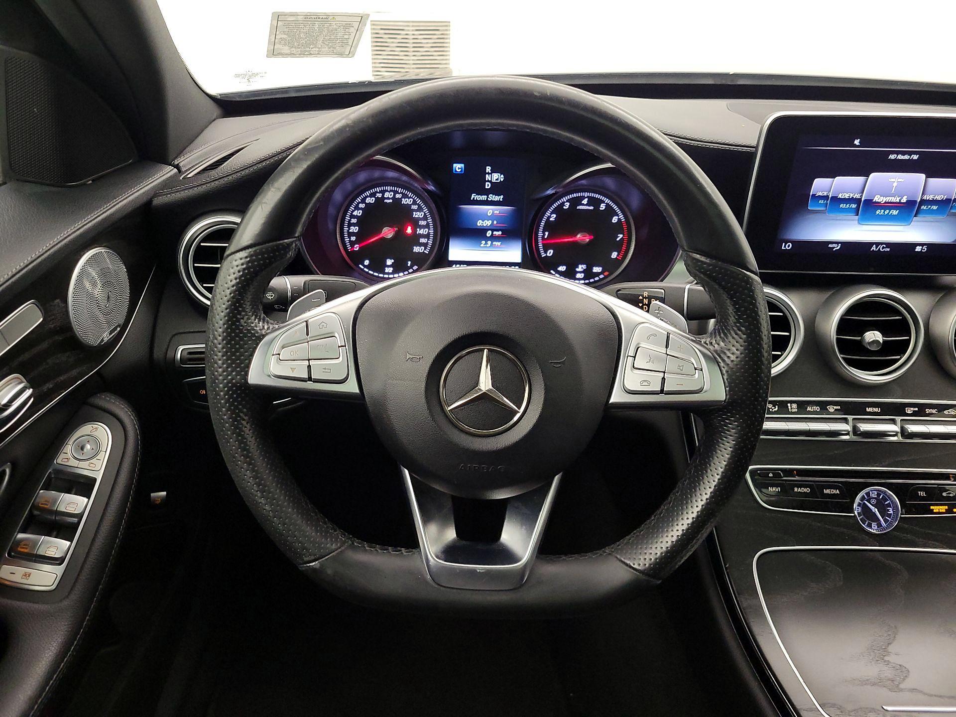 Thumbnail: 2015 Mercedes-Benz C-Class - 10