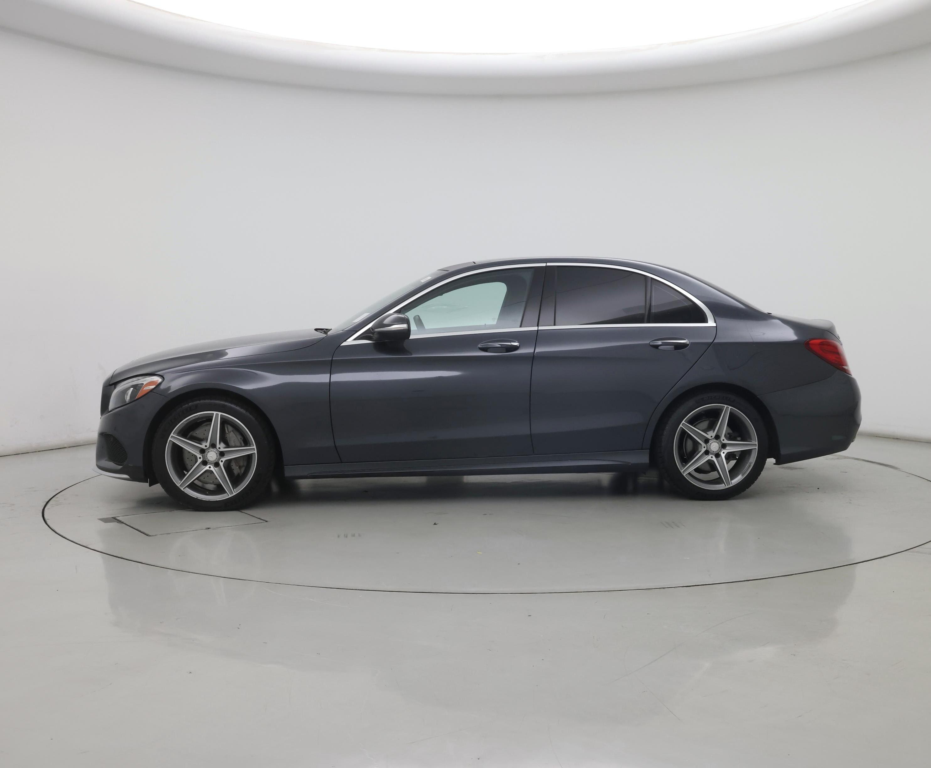 Thumbnail: 2015 Mercedes-Benz C-Class - 3