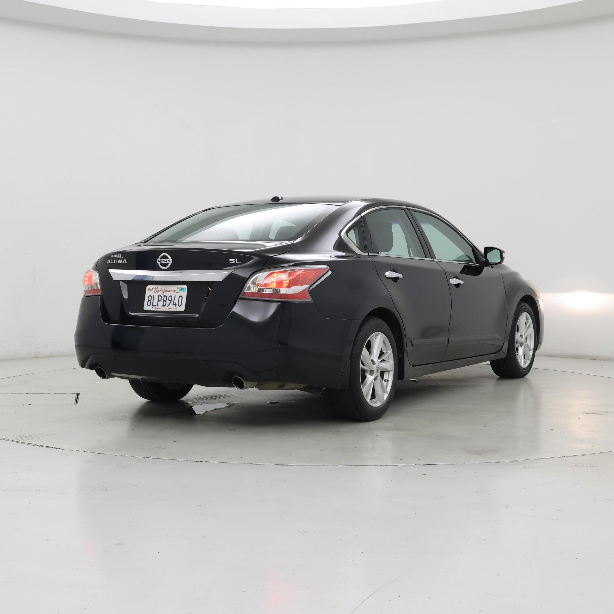 Thumbnail: 2015 Nissan Altima - 8