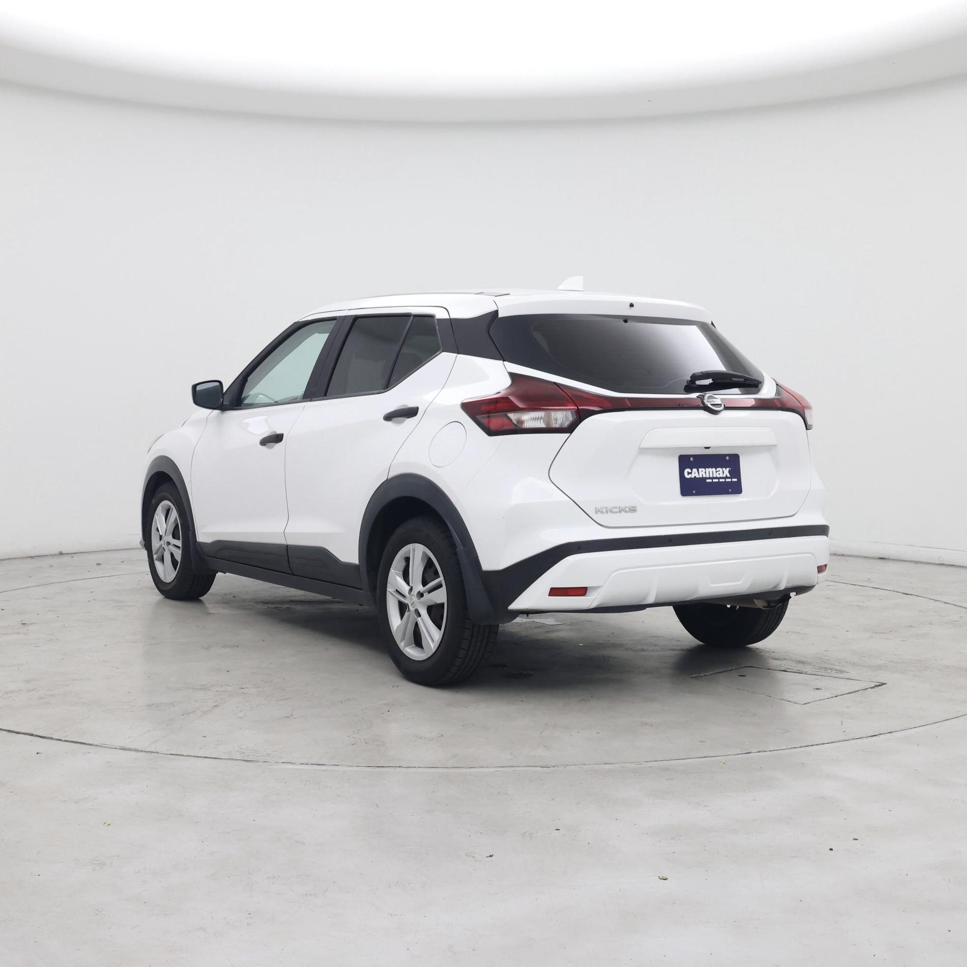 Thumbnail: 2021 Nissan Kicks - 2
