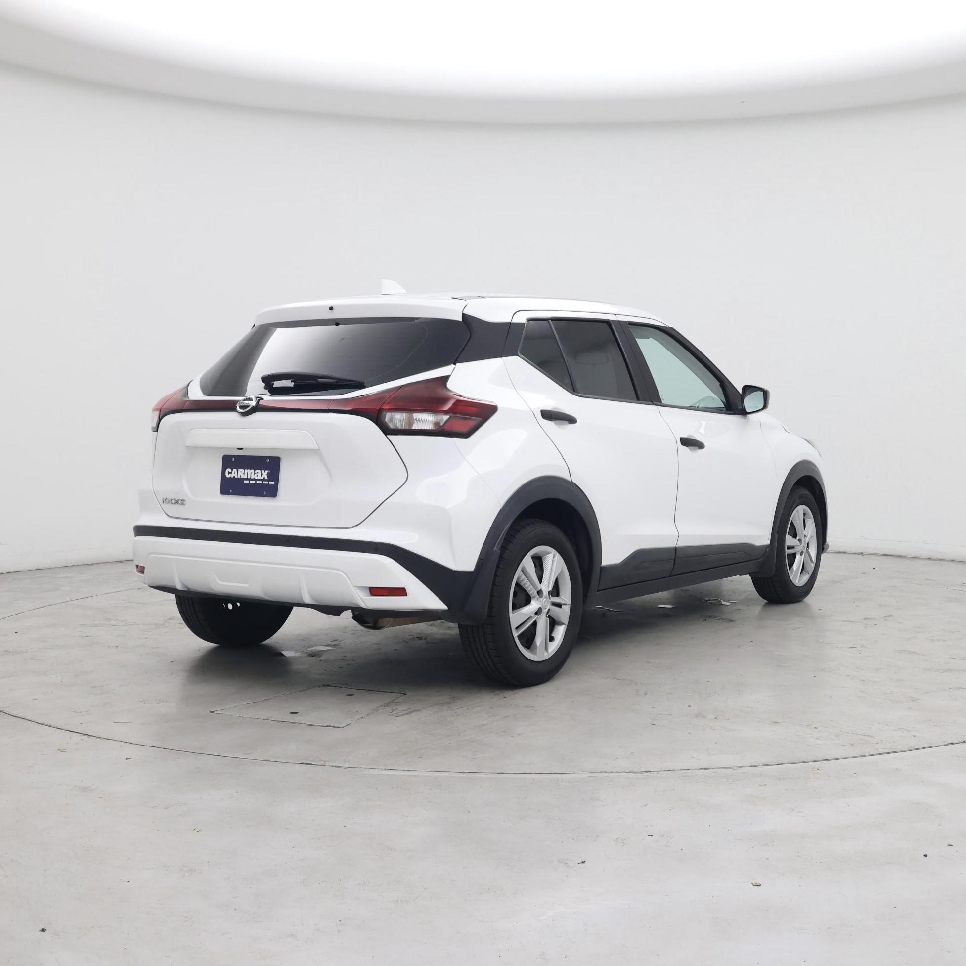 Thumbnail: 2021 Nissan Kicks - 8