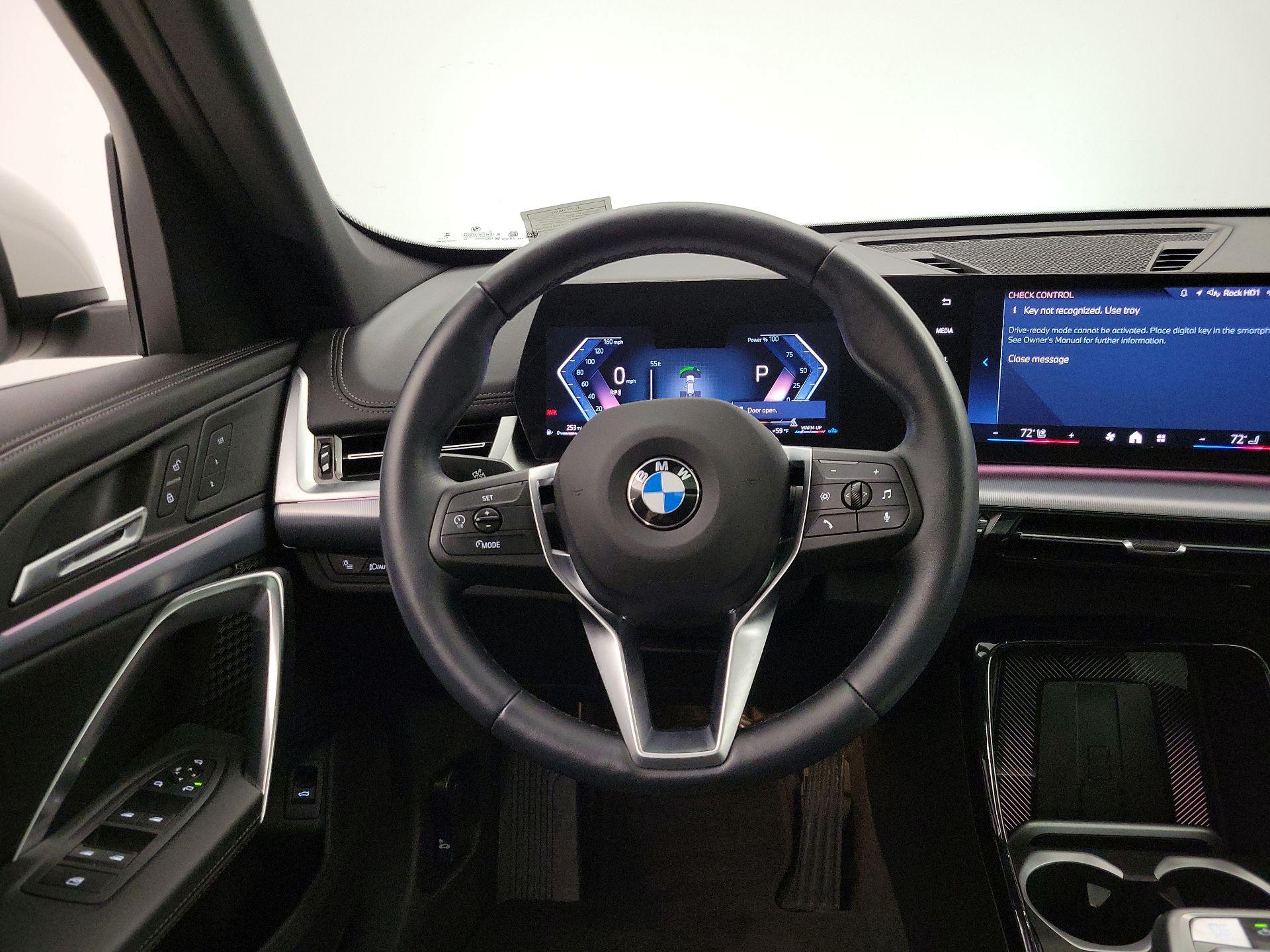 Thumbnail: 2025 BMW X1 - 10