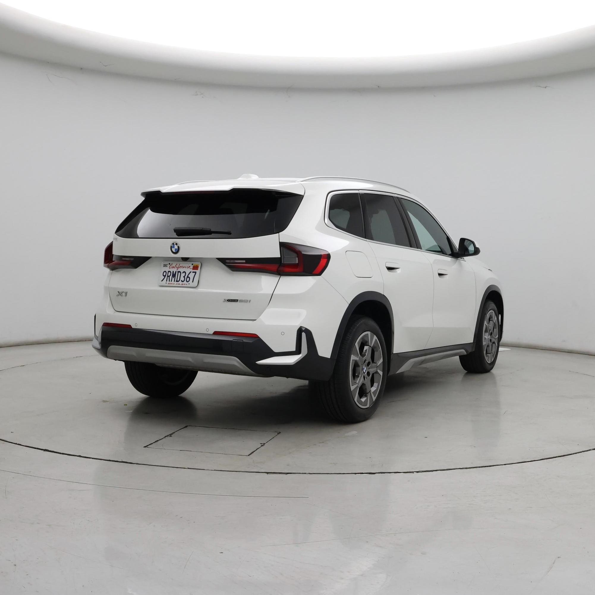 Thumbnail: 2025 BMW X1 - 8