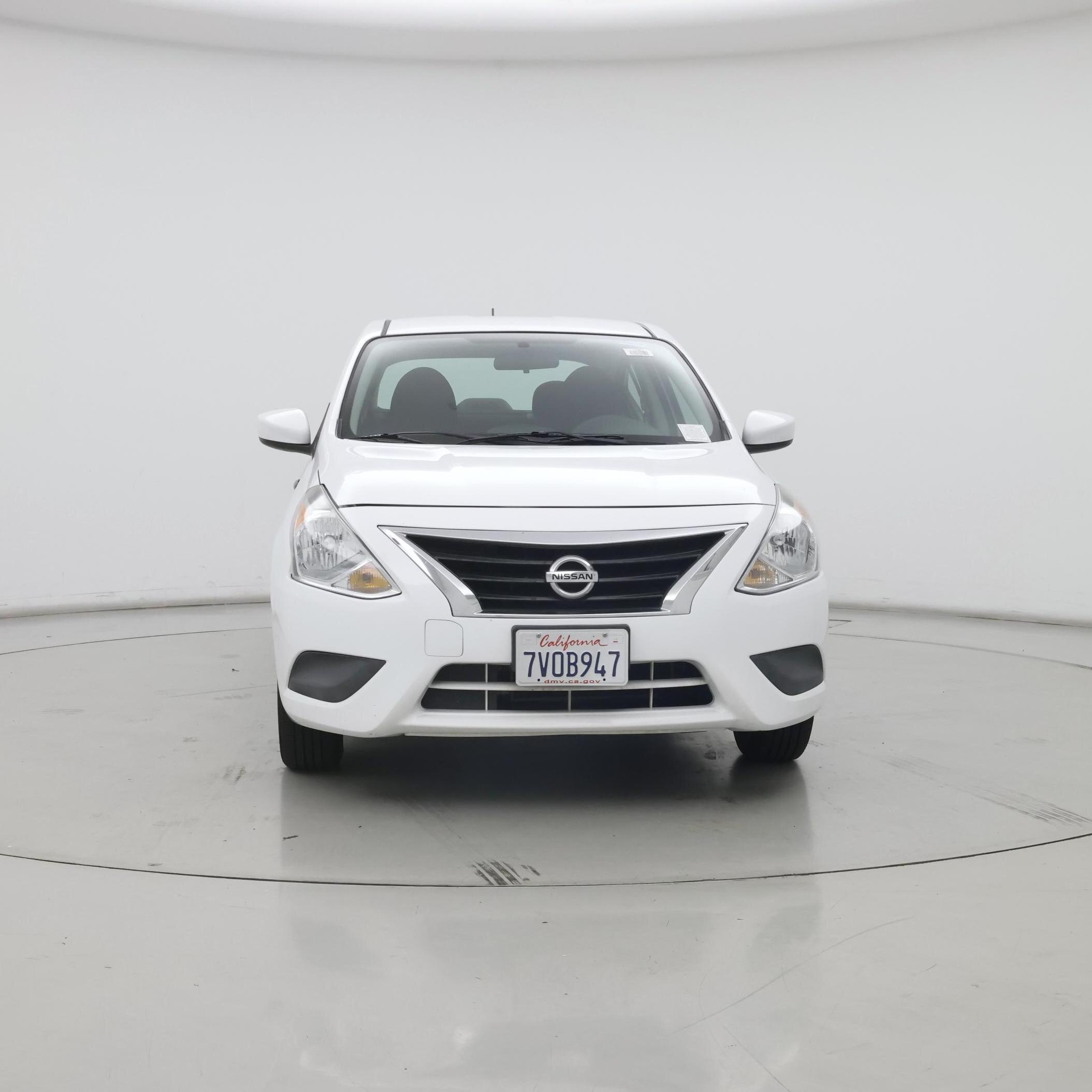 Thumbnail: 2016 Nissan Versa - 5