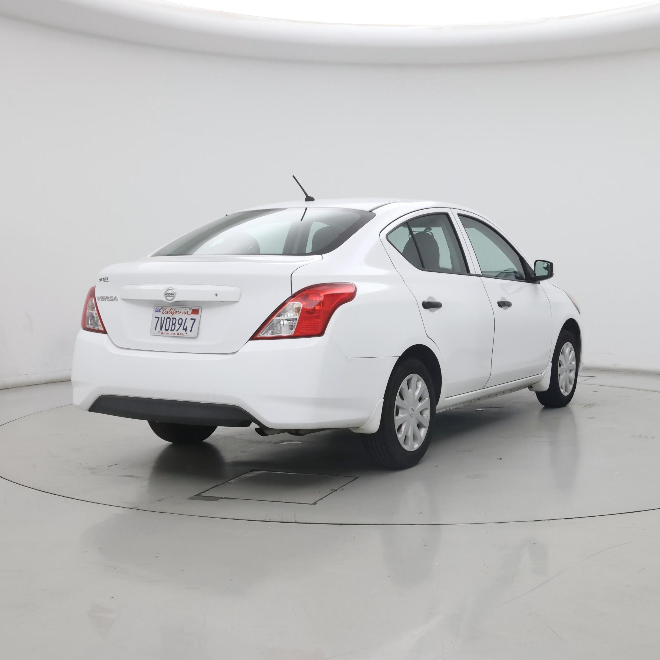 Thumbnail: 2016 Nissan Versa - 8