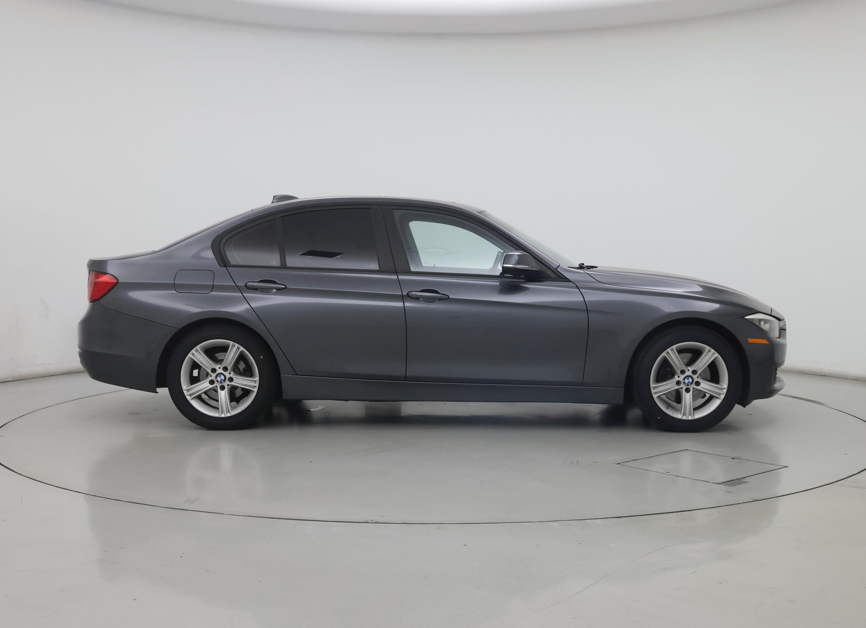 Thumbnail: 2015 BMW 3 Series - 7