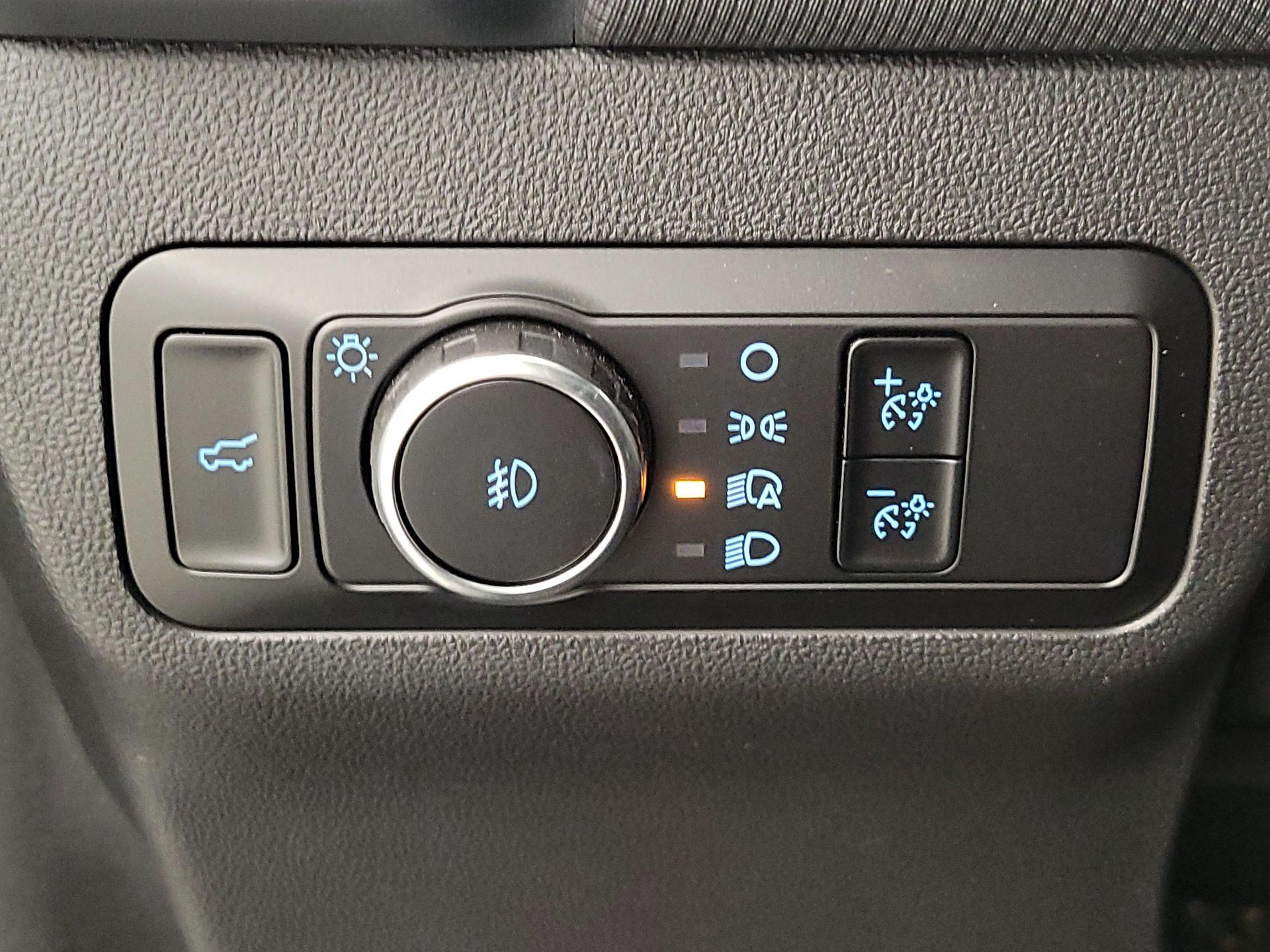 Thumbnail: 2023 Ford Bronco Sport - 13