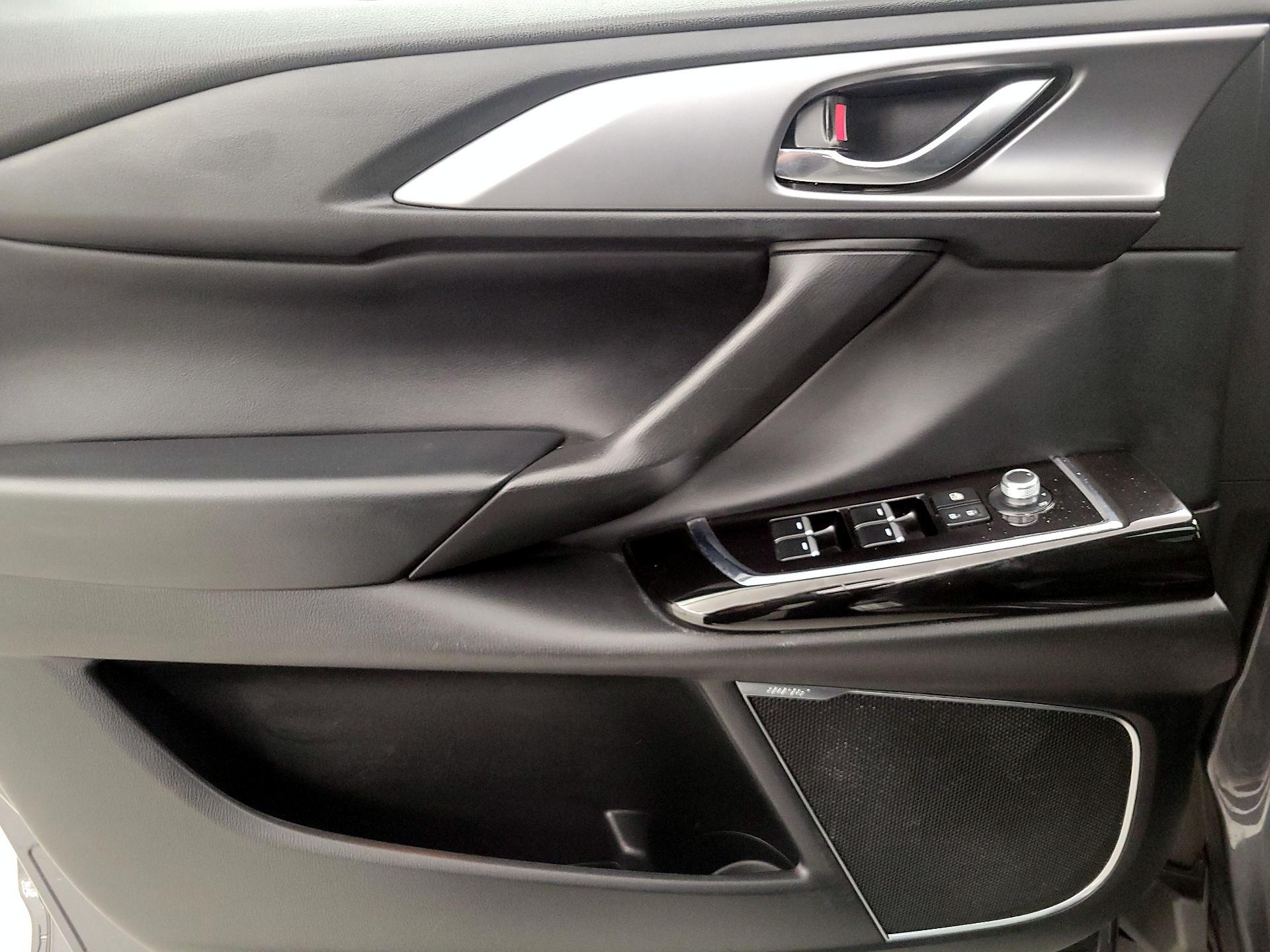 Thumbnail: 2021 Mazda CX-9 - 12