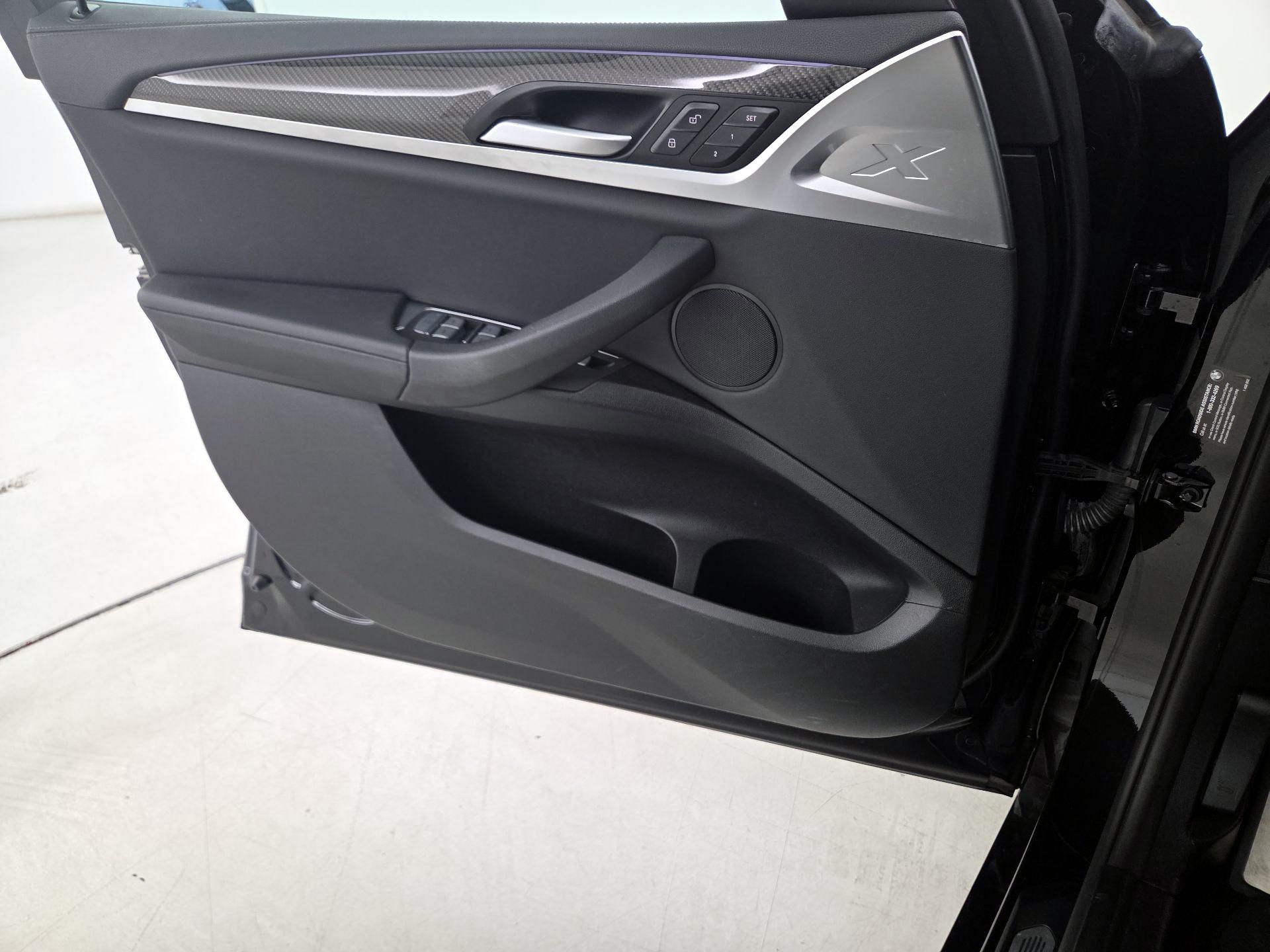 Thumbnail: 2021 BMW X4 - 12