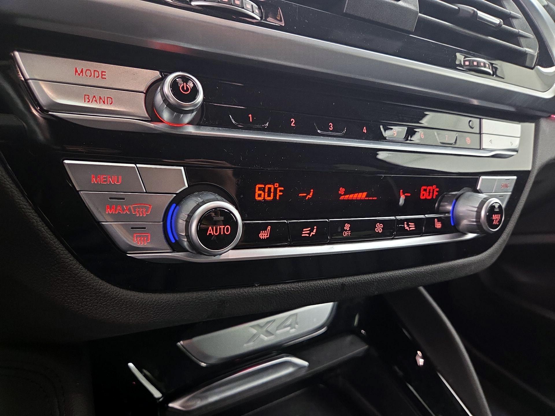 Thumbnail: 2021 BMW X4 - 17