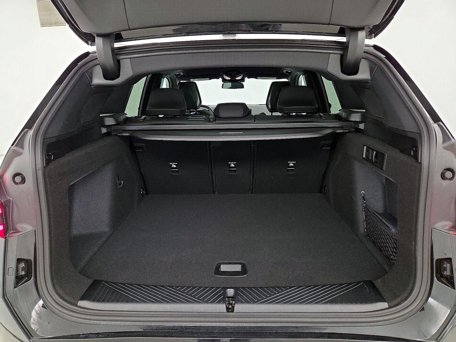2025 BMW X3 30 - Photo 21