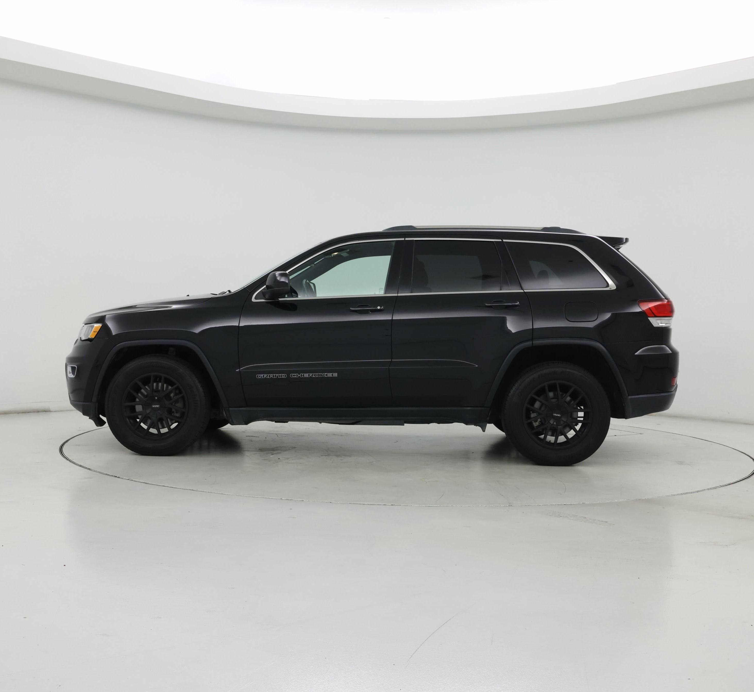 Thumbnail: 2021 Jeep Grand Cherokee - 3