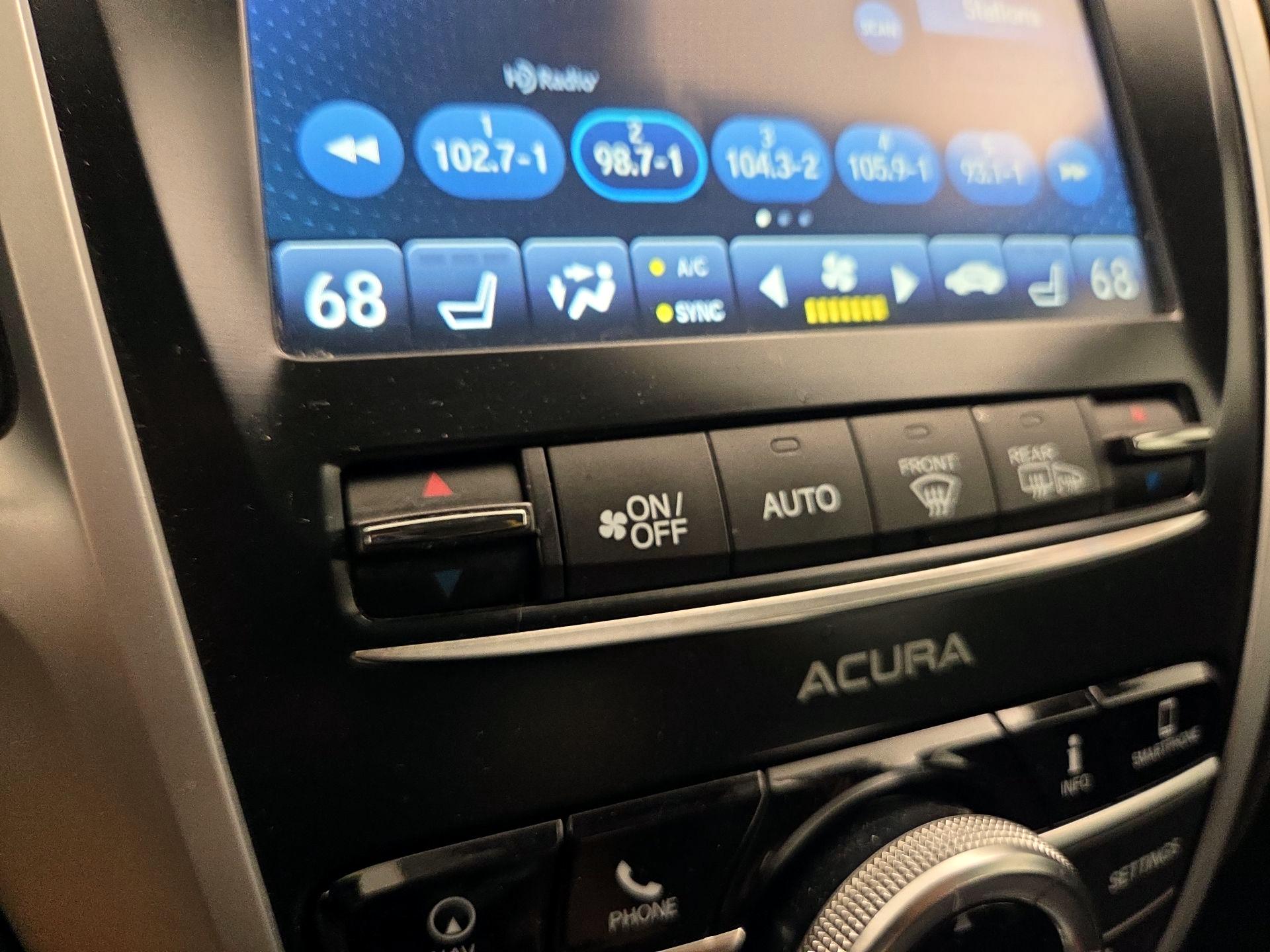 Thumbnail: 2019 Acura TLX - 17