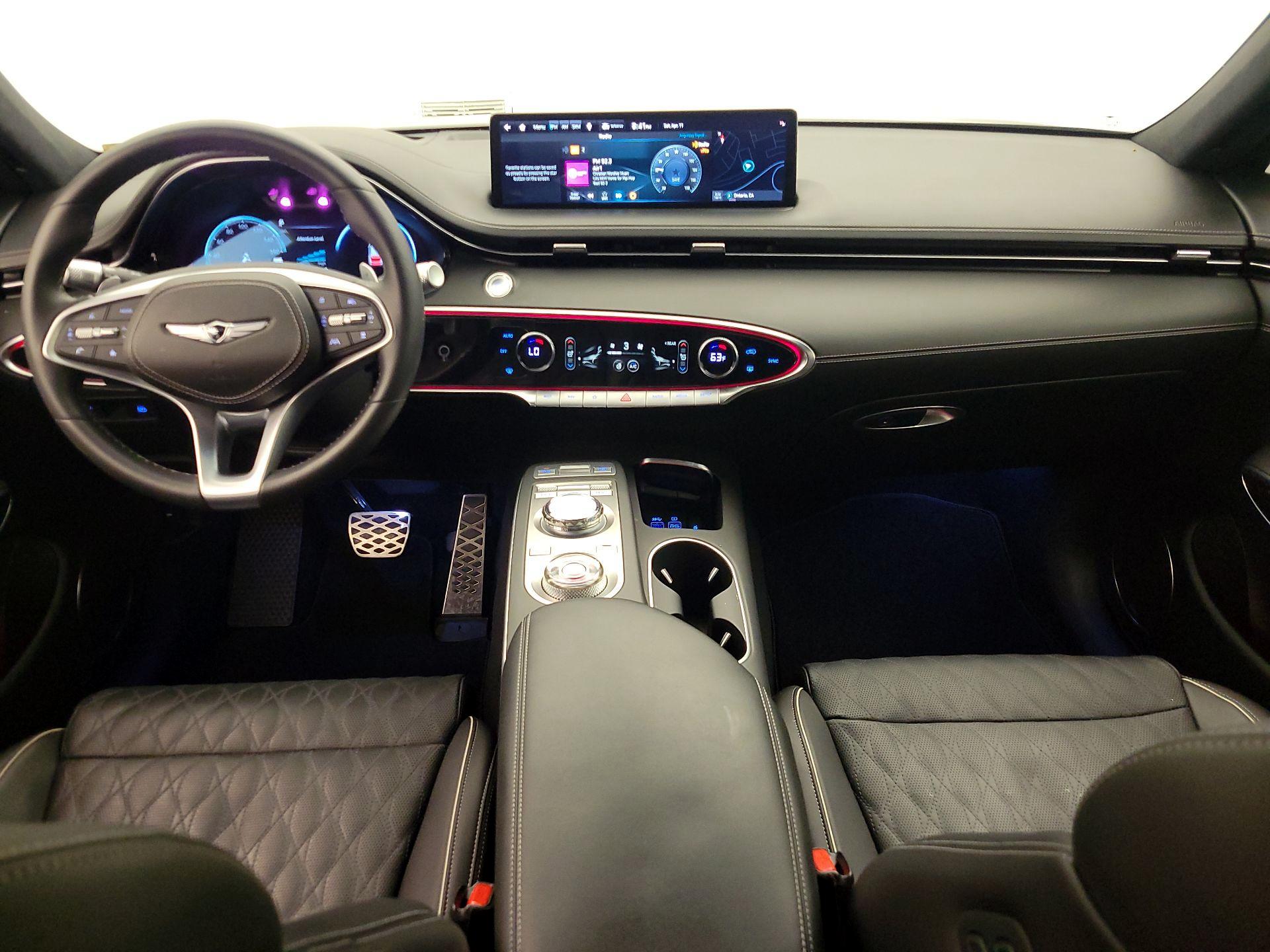 Thumbnail: 2025 Genesis GV70 - 9