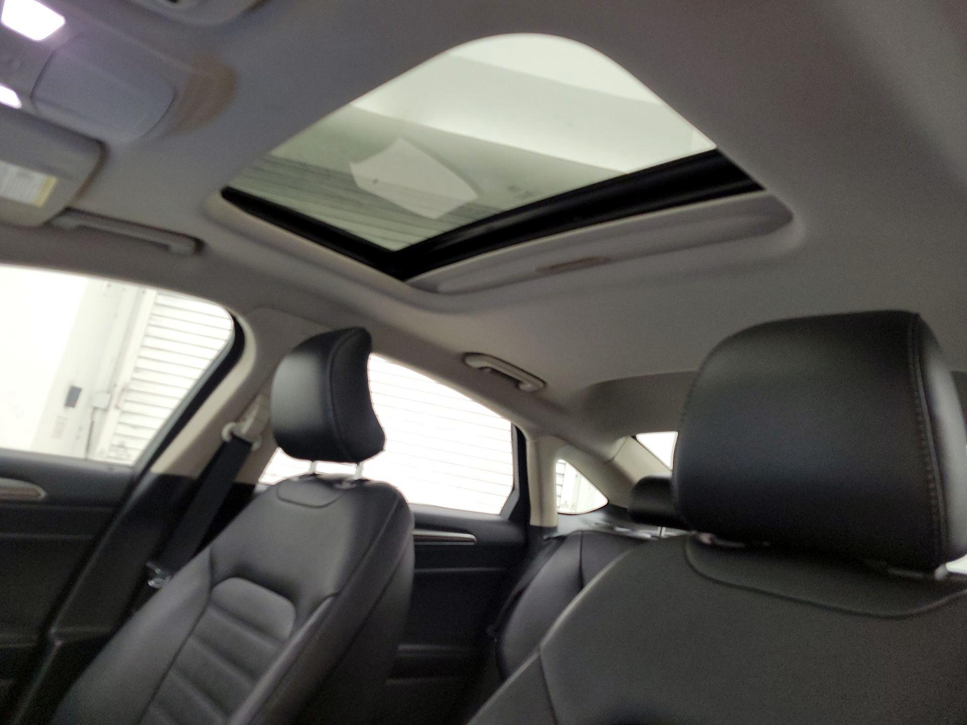 Thumbnail: 2017 Ford Fusion - 20