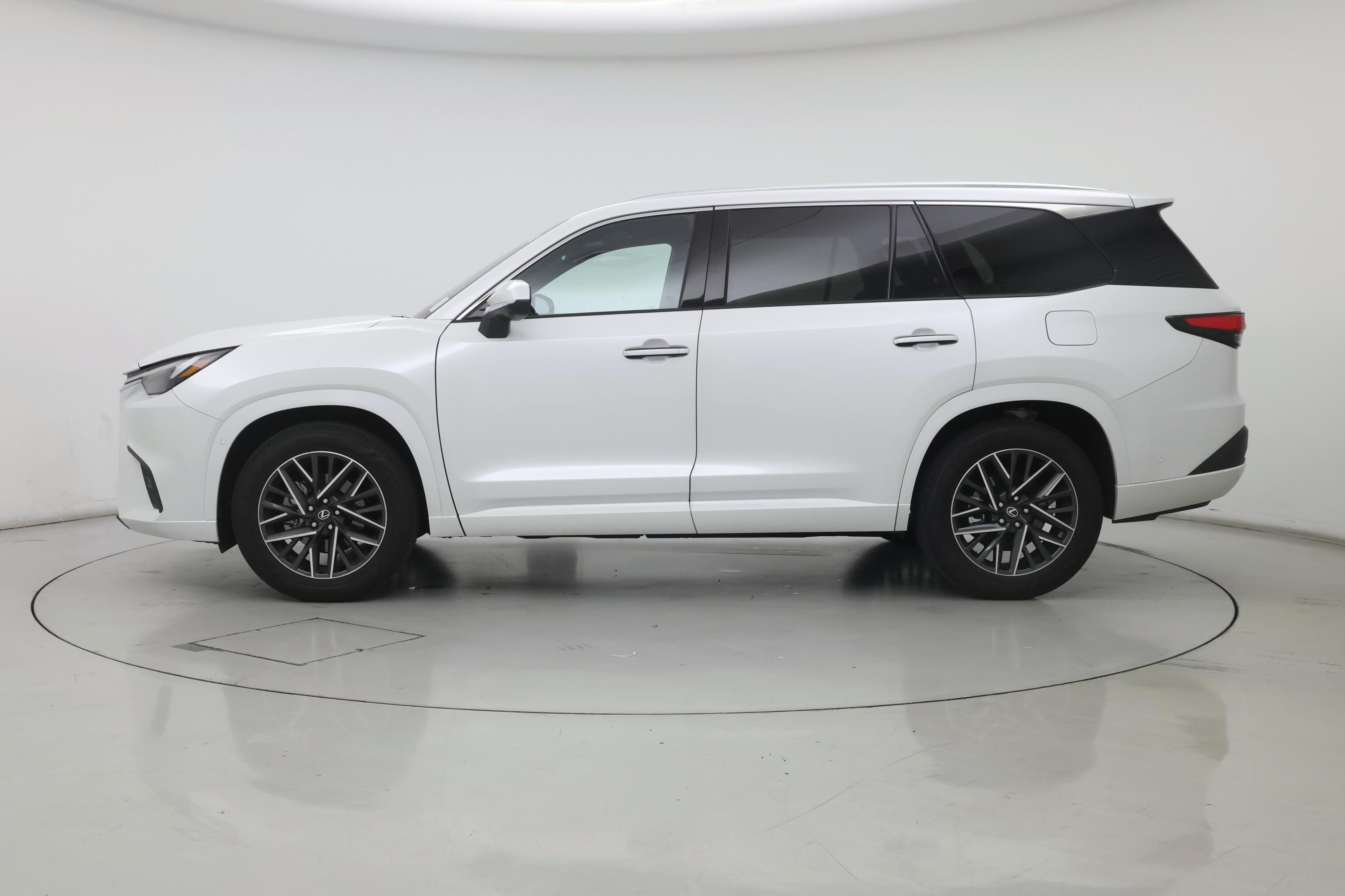 Thumbnail: 2026 Lexus TX - 3