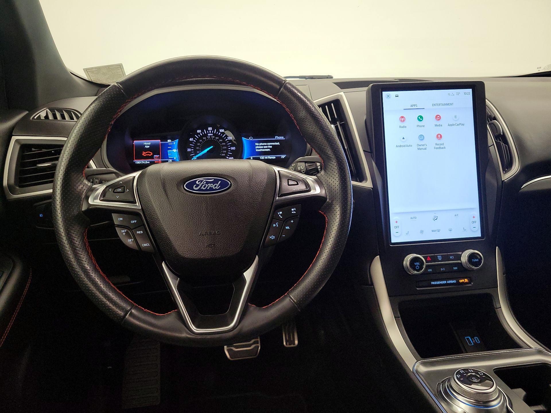 Thumbnail: 2022 Ford Edge - 10