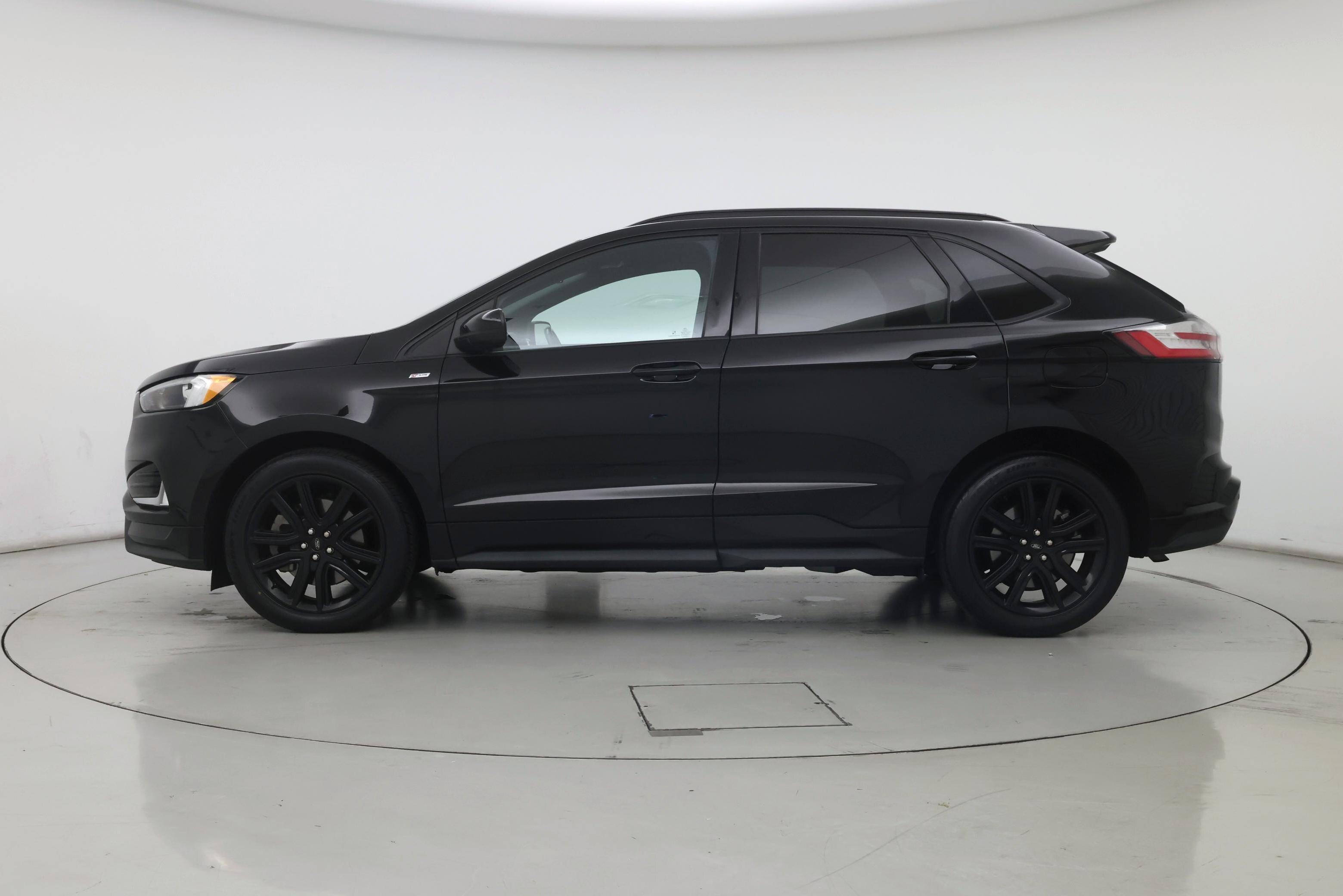 Thumbnail: 2022 Ford Edge - 3