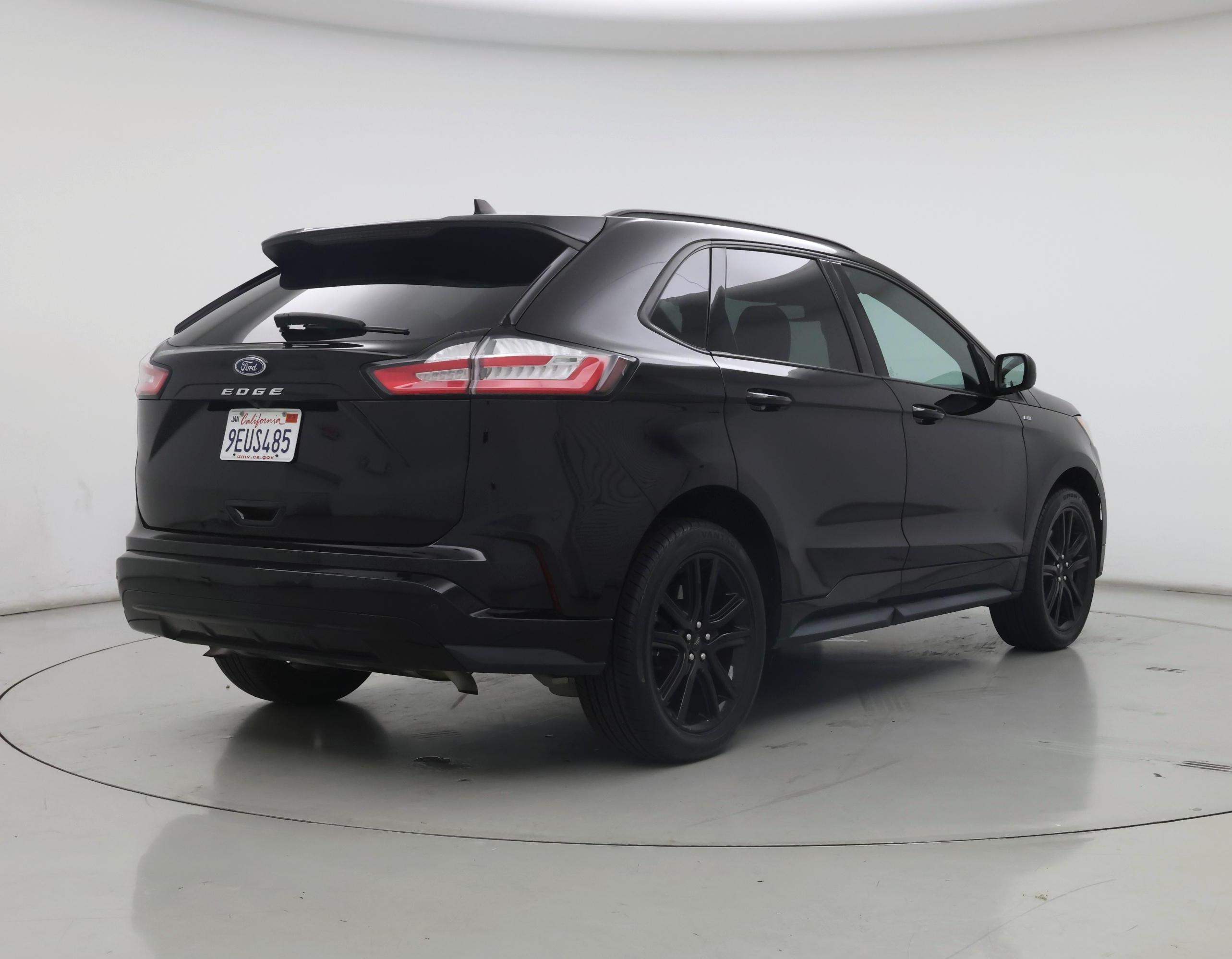 Thumbnail: 2022 Ford Edge - 8