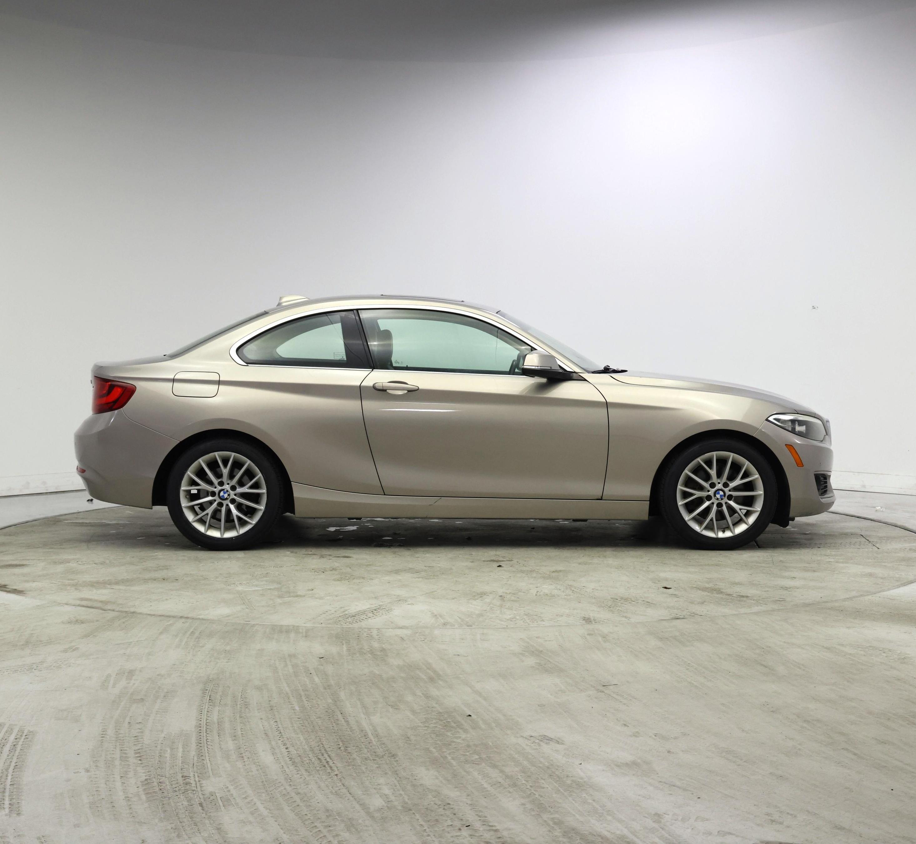 Thumbnail: 2015 BMW 2 Series - 7