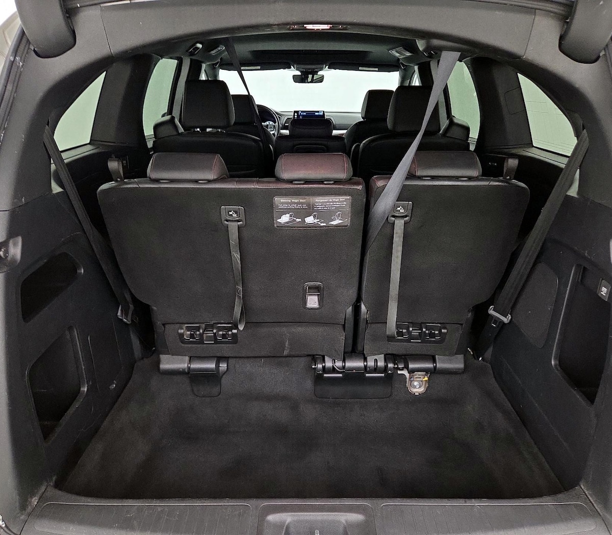 Trunk/Cargo (Seats Up)