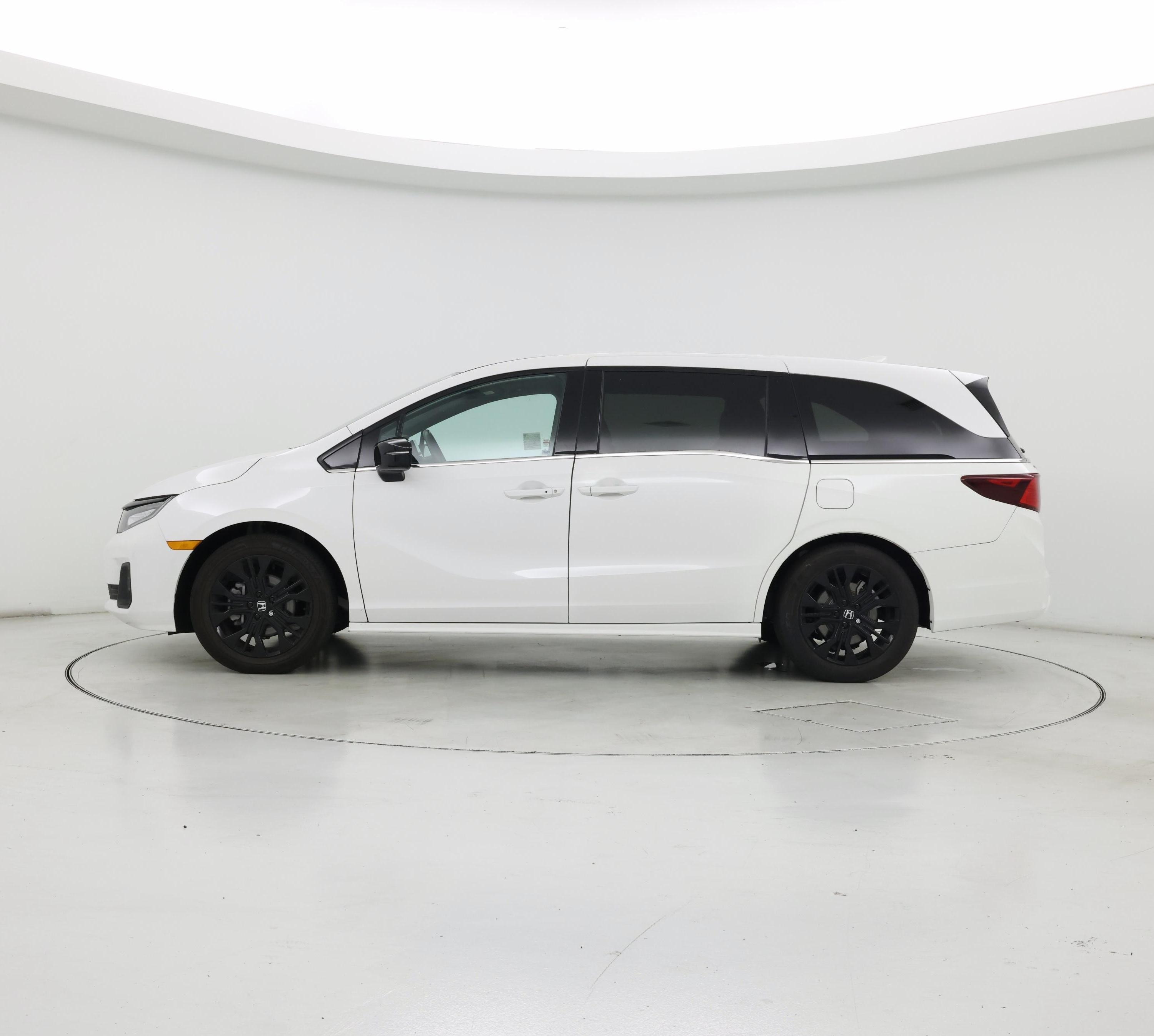 Thumbnail: 2025 Honda Odyssey - 3