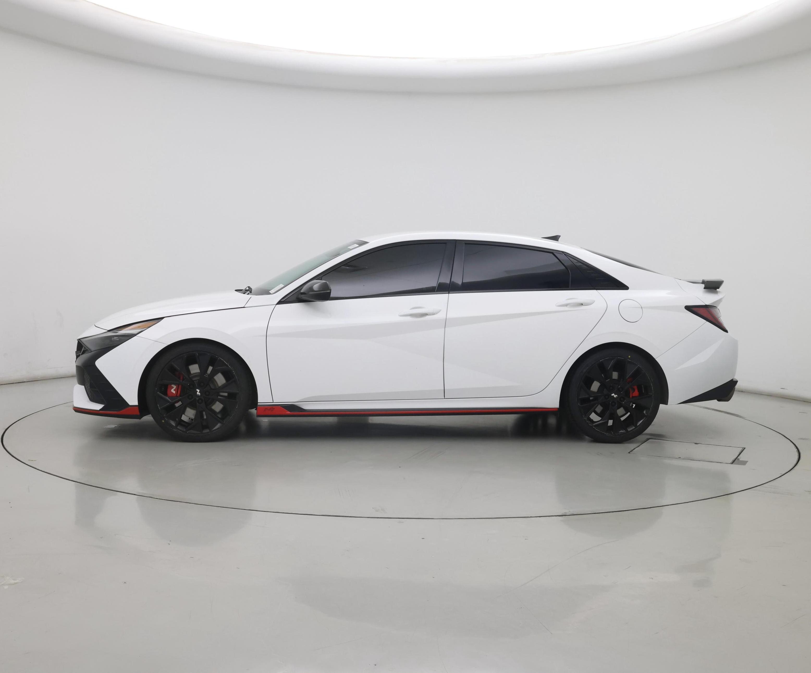 Thumbnail: 2023 Hyundai Elantra - 3