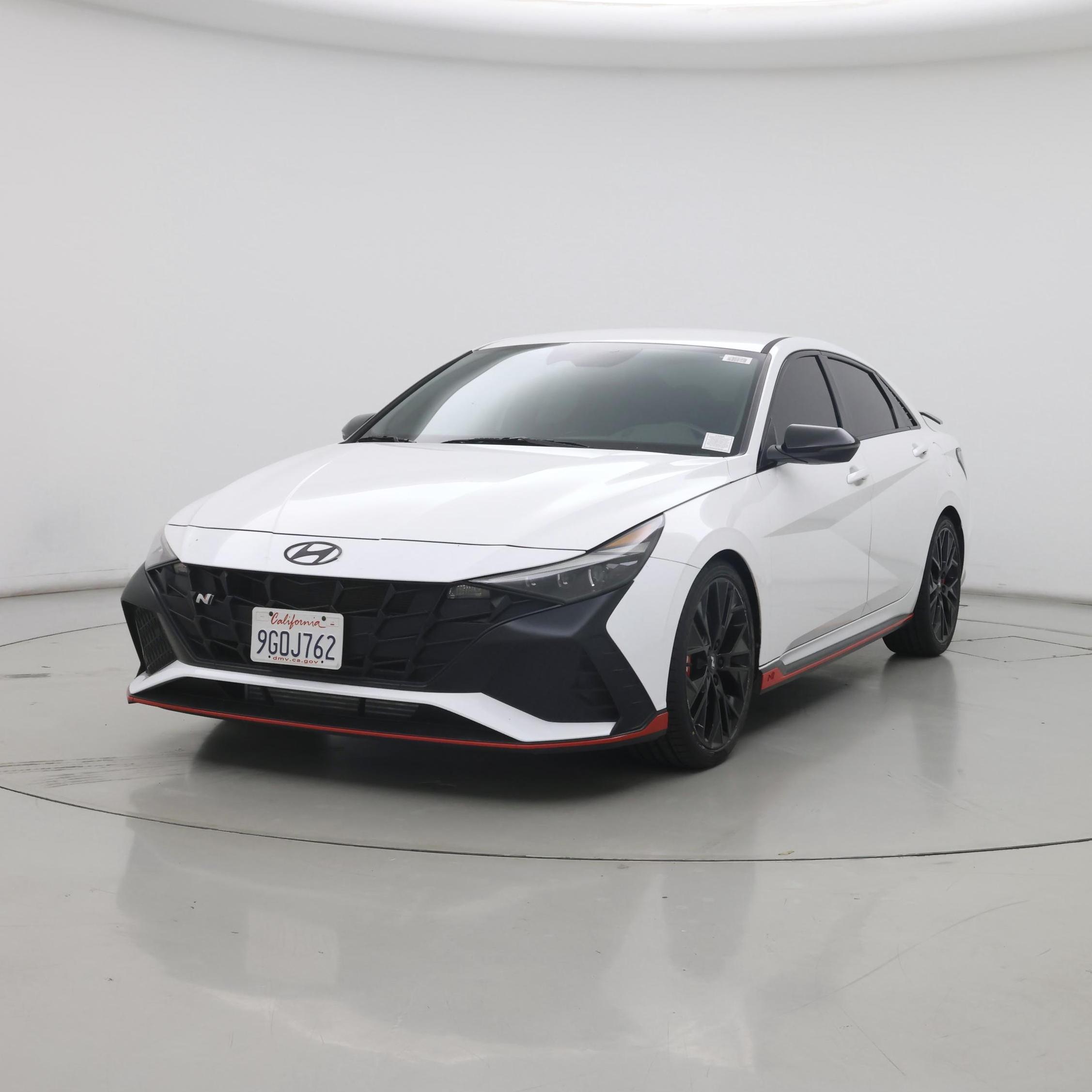 Thumbnail: 2023 Hyundai Elantra - 4