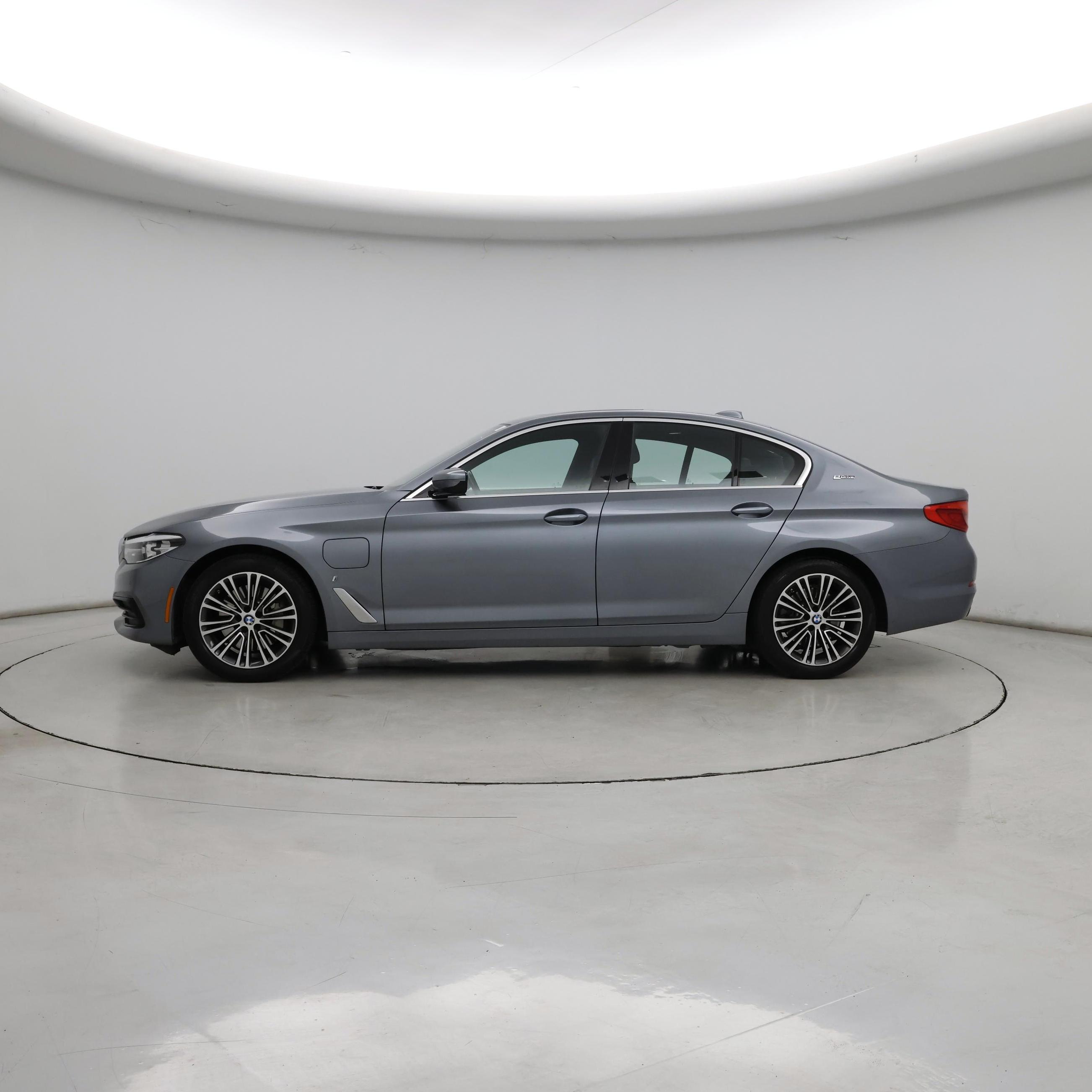 Thumbnail: 2019 BMW 5 Series - 3