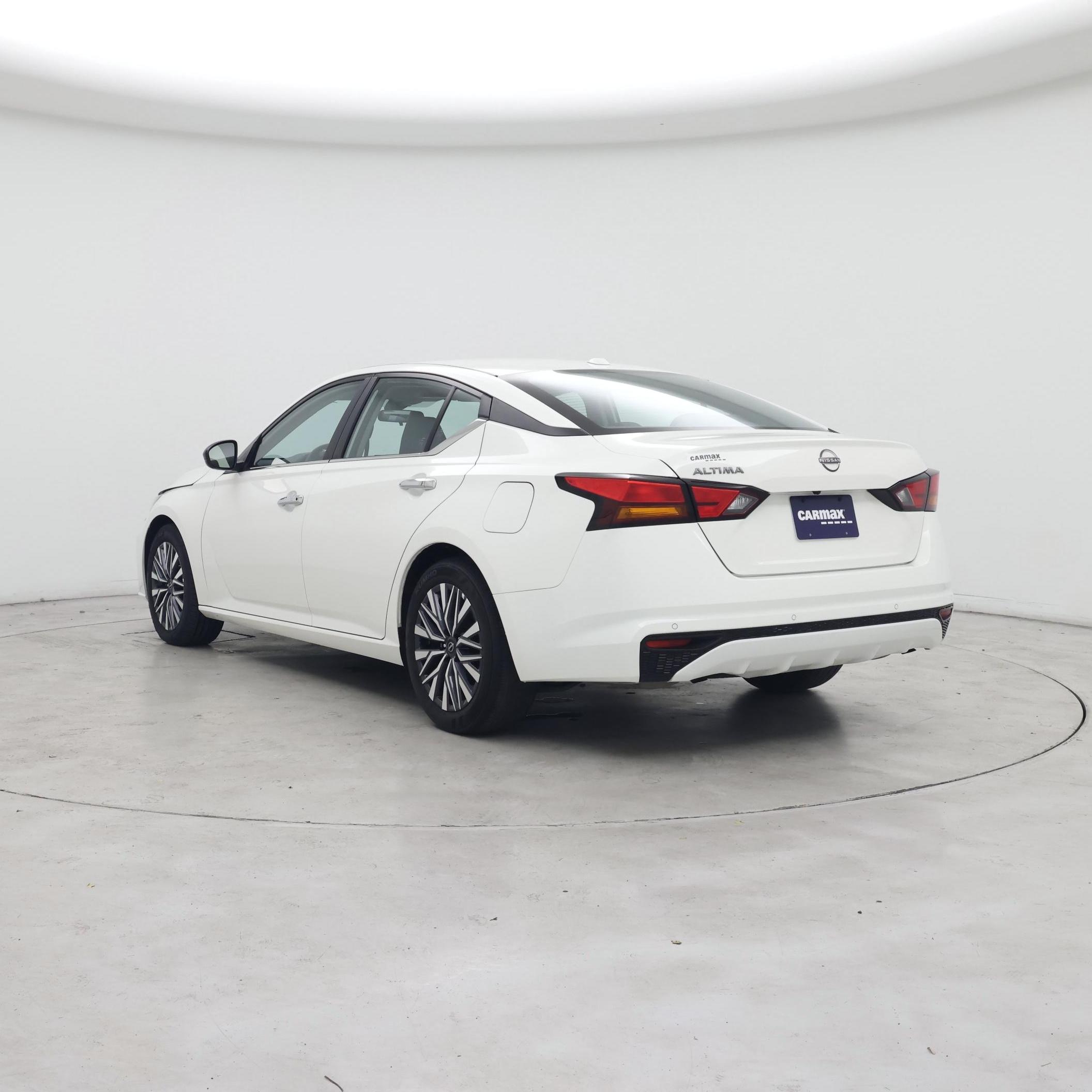 Thumbnail: 2025 Nissan Altima - 2