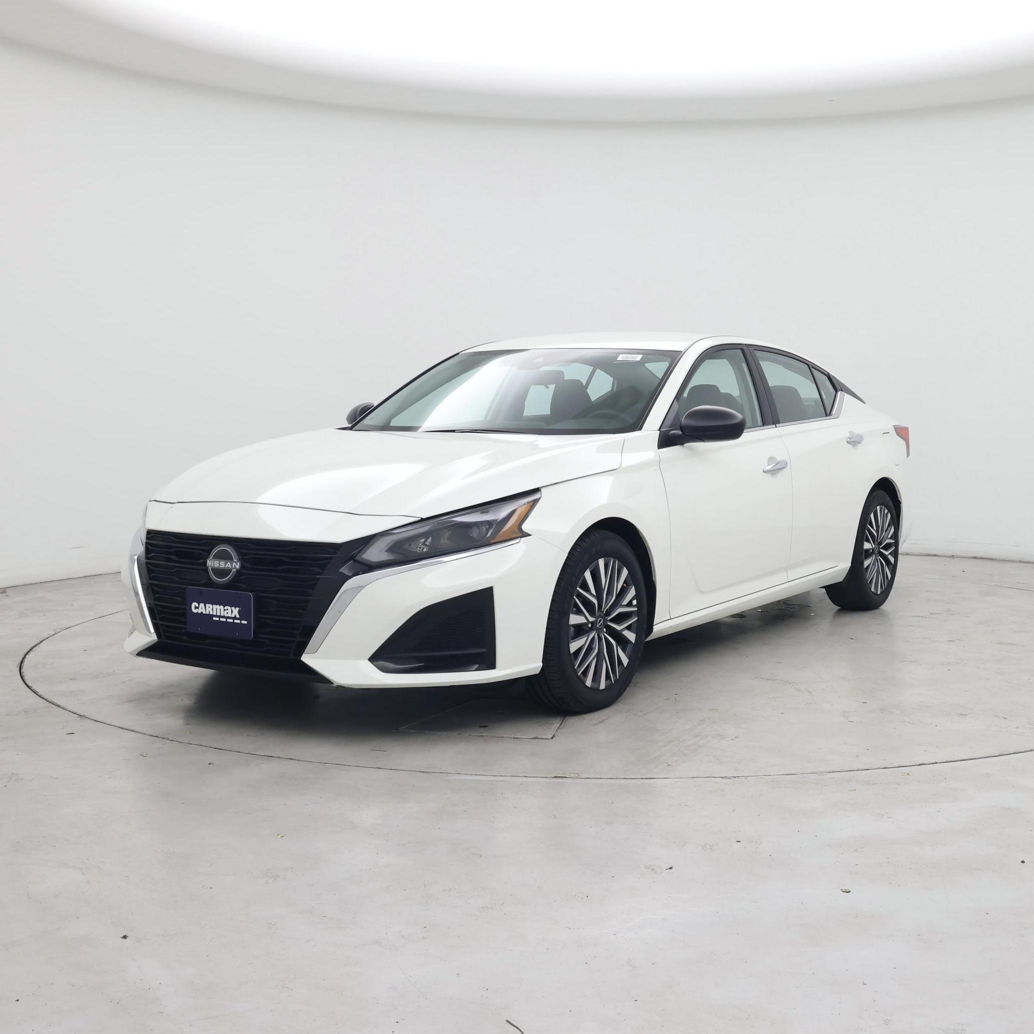Thumbnail: 2025 Nissan Altima - 4