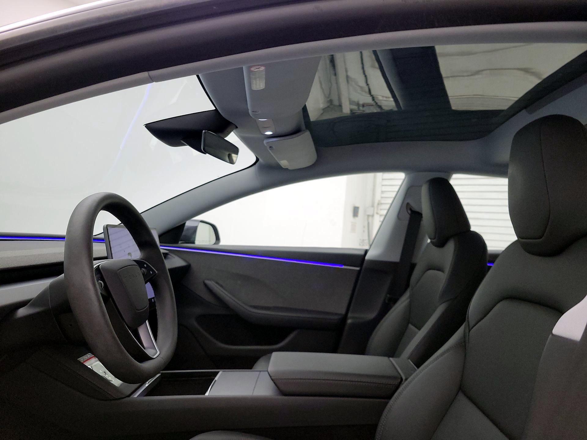 Thumbnail: 2025 Tesla Model 3 - 19