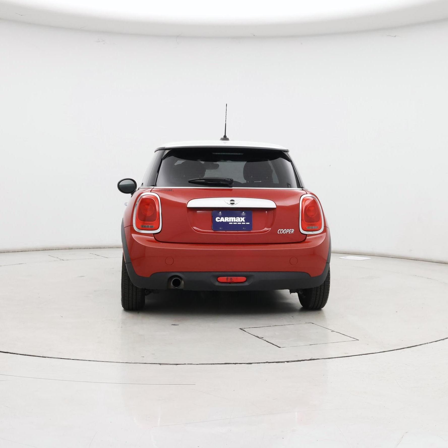 Thumbnail: 2015 MINI Cooper Hardtop - 6