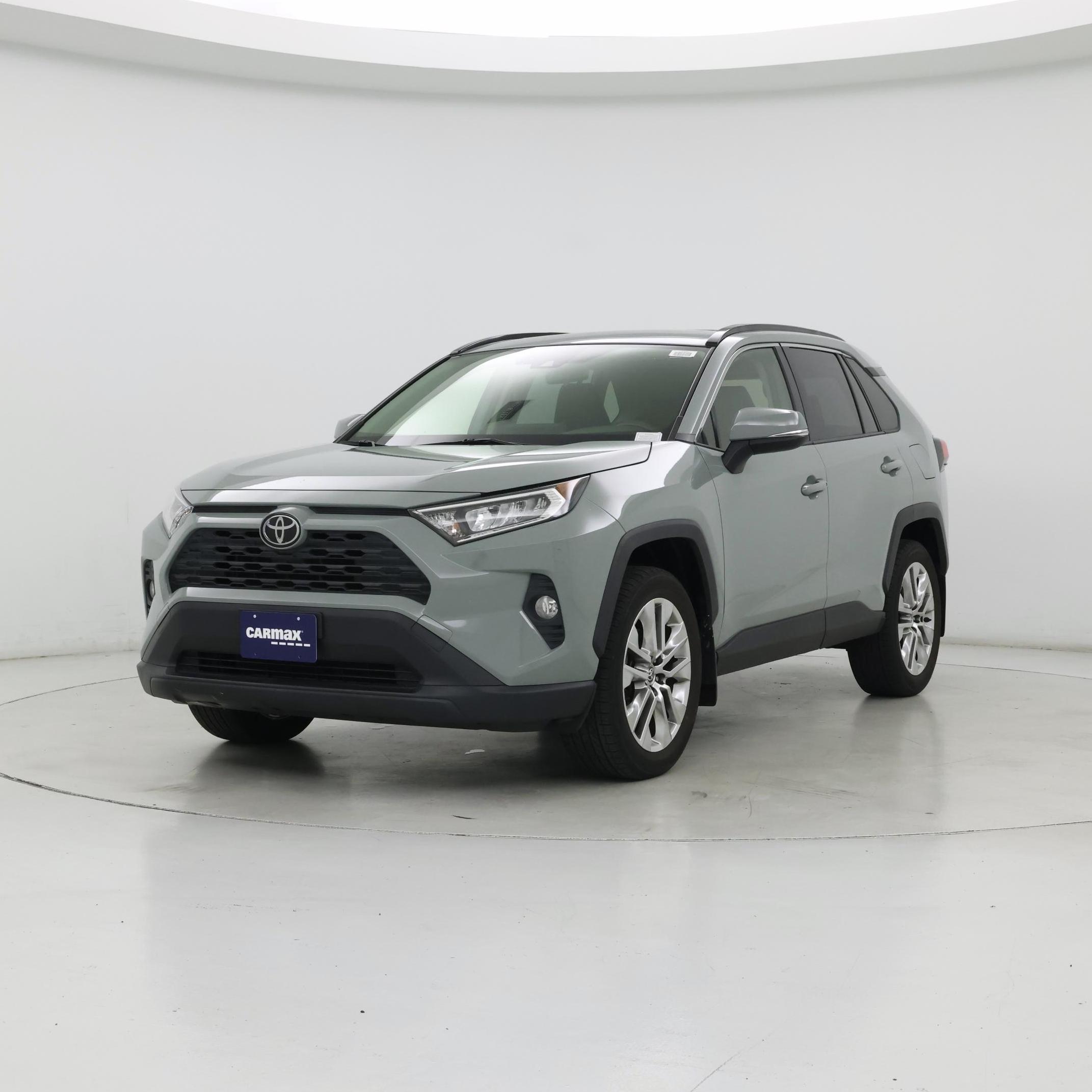 Thumbnail: 2021 Toyota RAV4 - 4