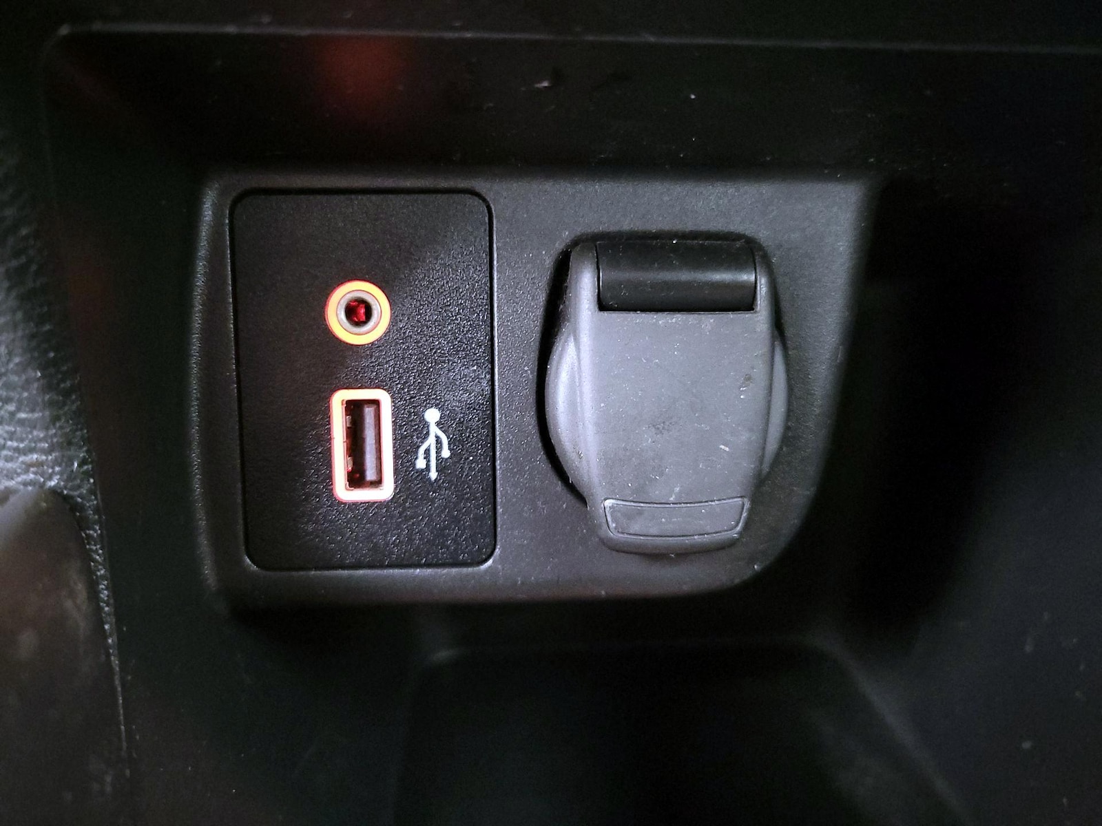 2022 Nissan Versa Sedan S - Photo 19